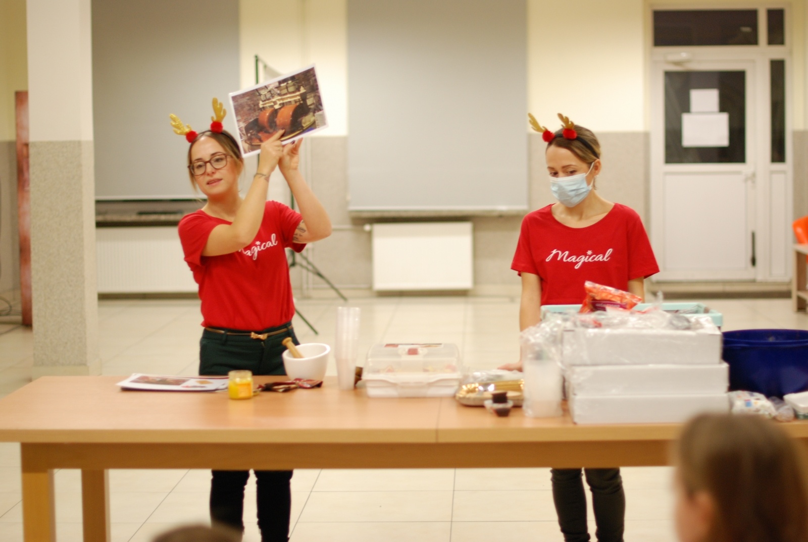 Zdjęcie w galerii na portalu naszraciborz.pl: W Nędzy pokazano magiczny świat czekolady wiadomości z regionu