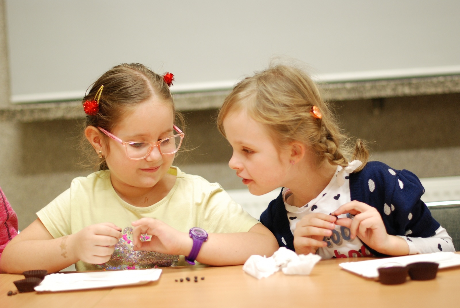 Zdjęcie w galerii na portalu naszraciborz.pl: W Nędzy pokazano magiczny świat czekolady wiadomości z regionu