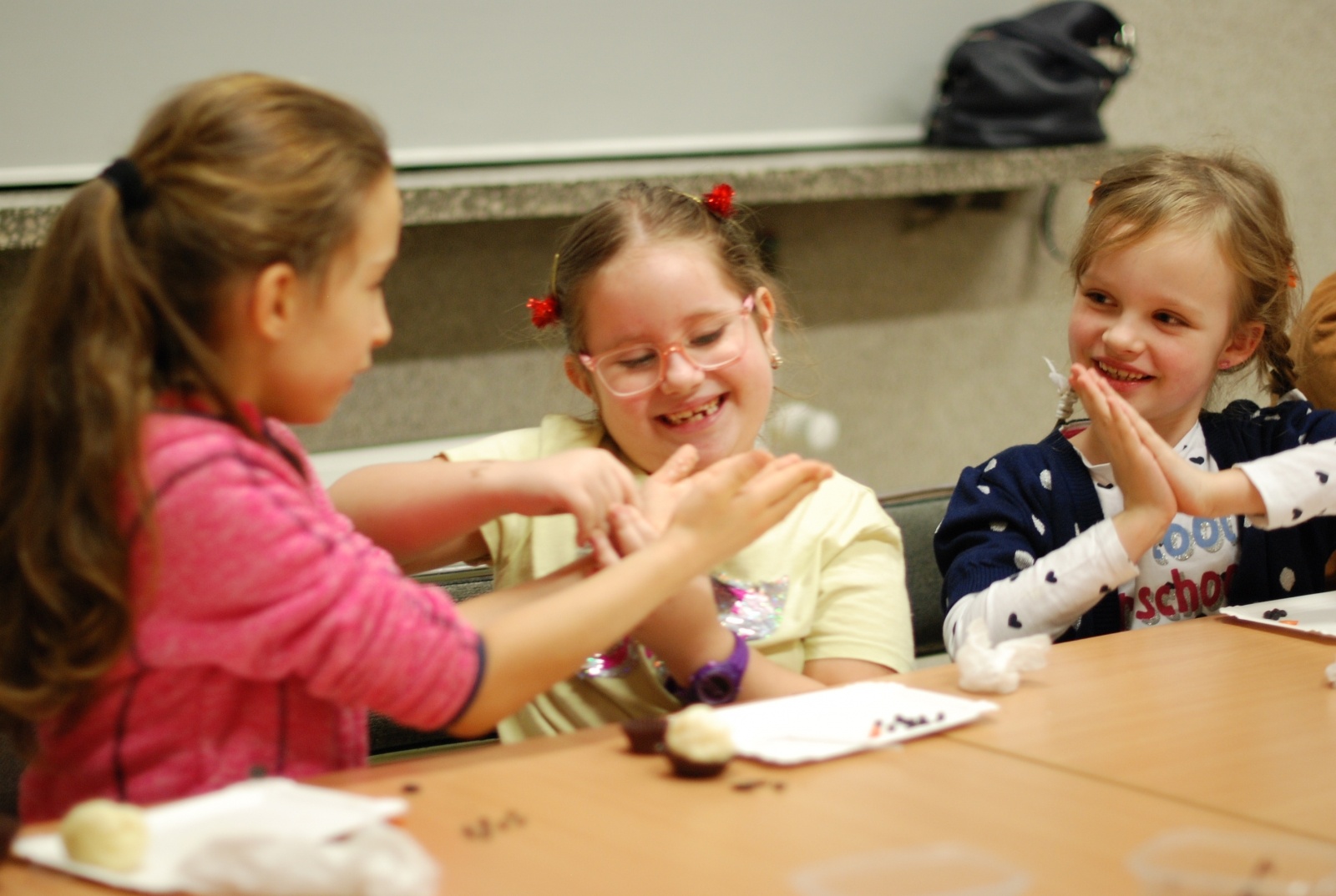Zdjęcie w galerii na portalu naszraciborz.pl: W Nędzy pokazano magiczny świat czekolady wiadomości z regionu