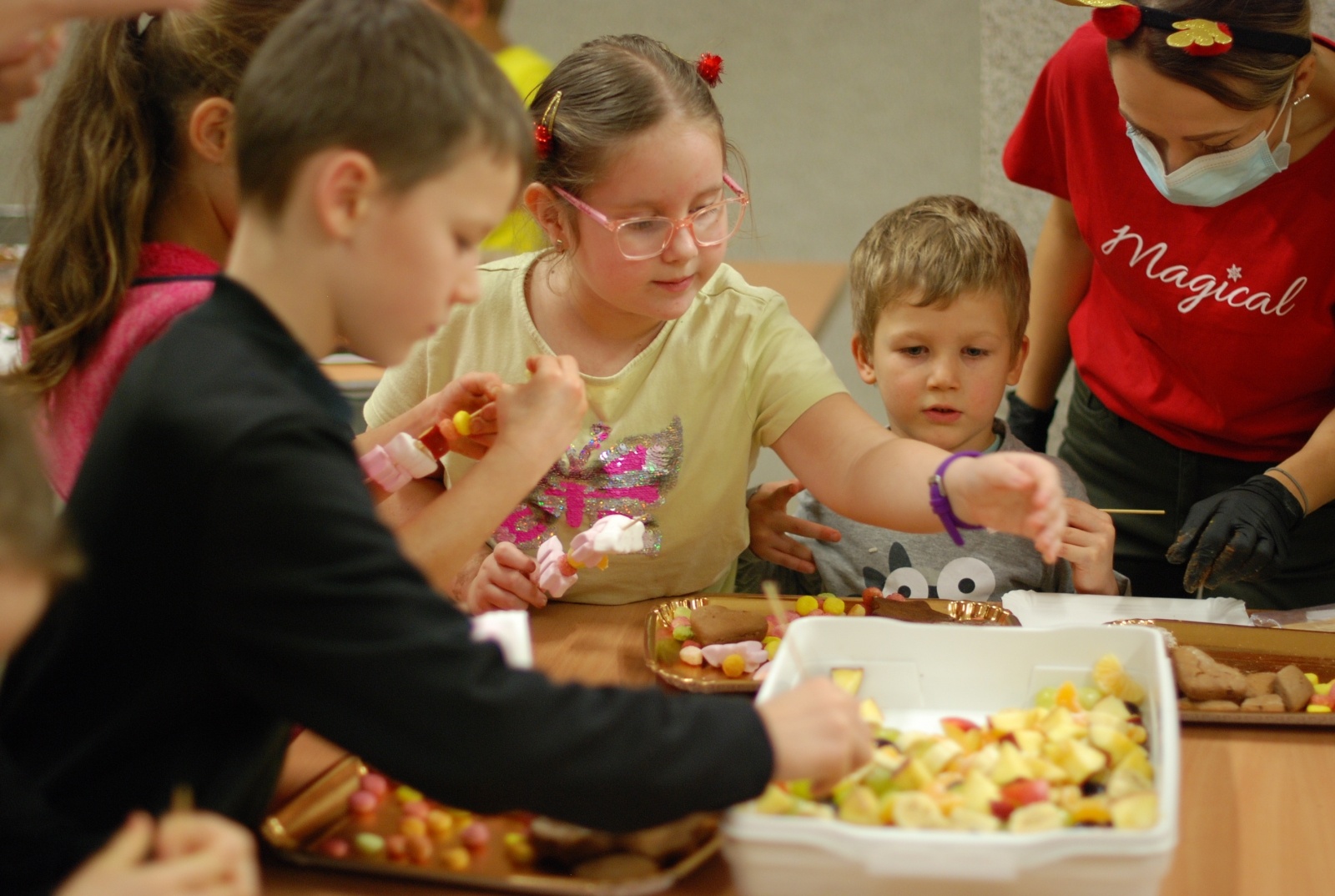 Zdjęcie w galerii na portalu naszraciborz.pl: W Nędzy pokazano magiczny świat czekolady wiadomości z regionu