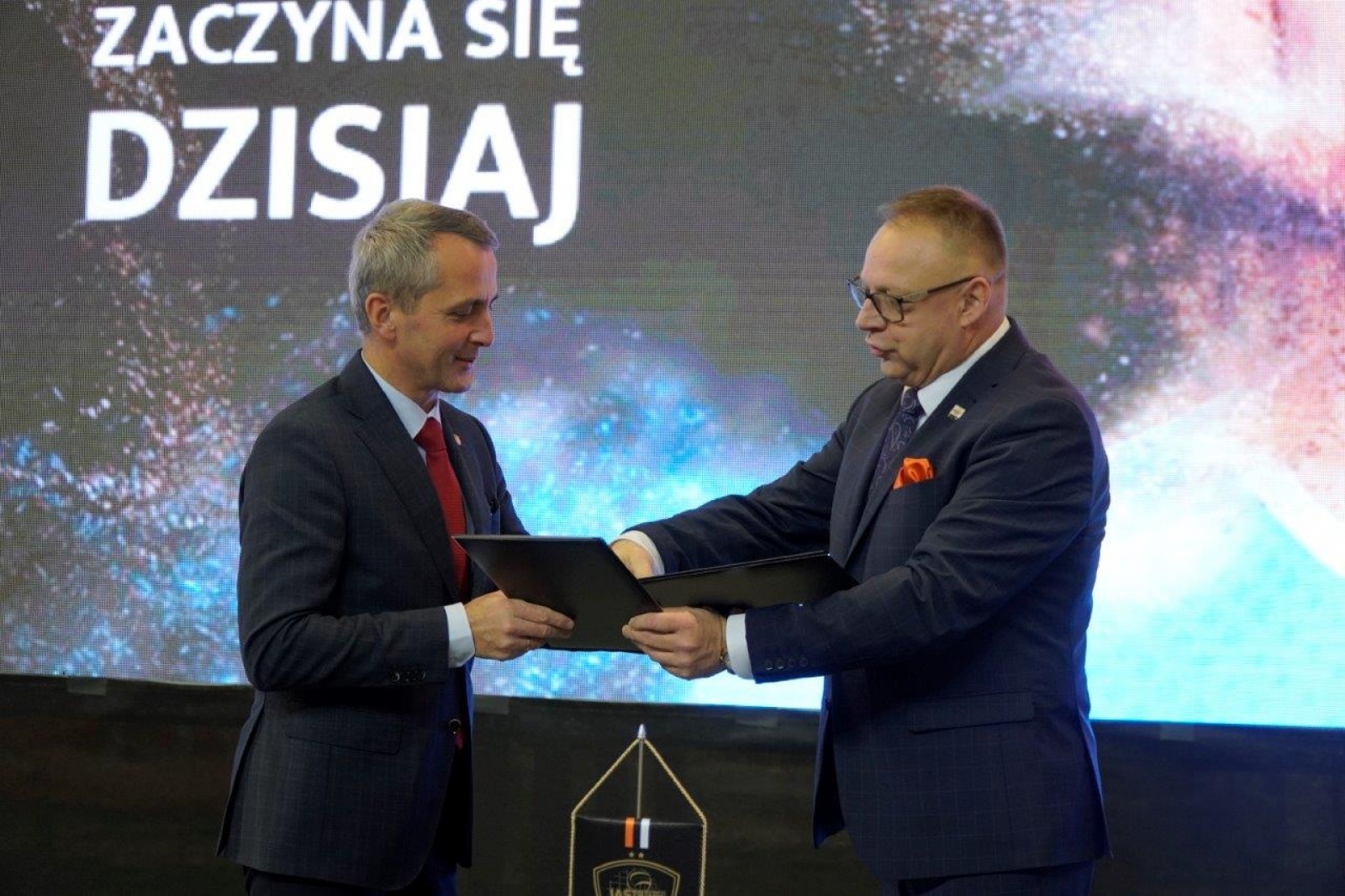 Zdjęcie w galerii na portalu naszraciborz.pl: Racibórz będzie współpracował z Jastrzębskim Węglem przy szkoleniu młodzieży wiadomości z regionu