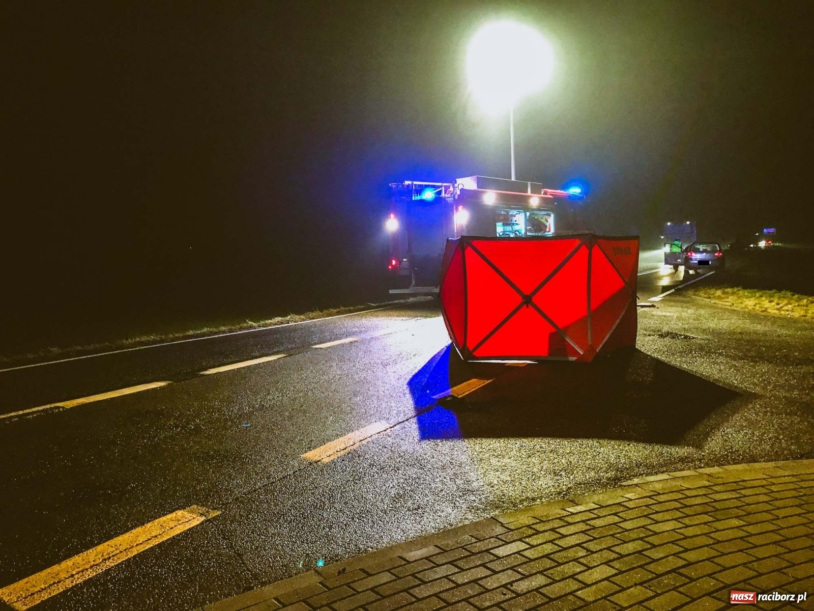 Zdjęcie w galerii na portalu naszraciborz.pl: DW 916 Racibórz-Samborowice. Śmiertelny wypadek na Ocicach wiadomości z regionu