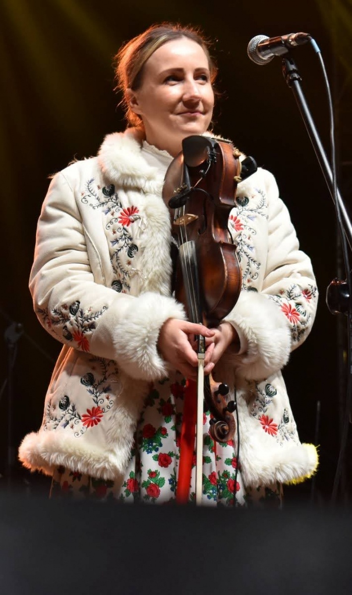 Zdjęcie w galerii na portalu naszraciborz.pl: Śląski Jarmark Bożonarodzeniowy na zamku w Raciborzu - dzień piąty wiadomości z regionu