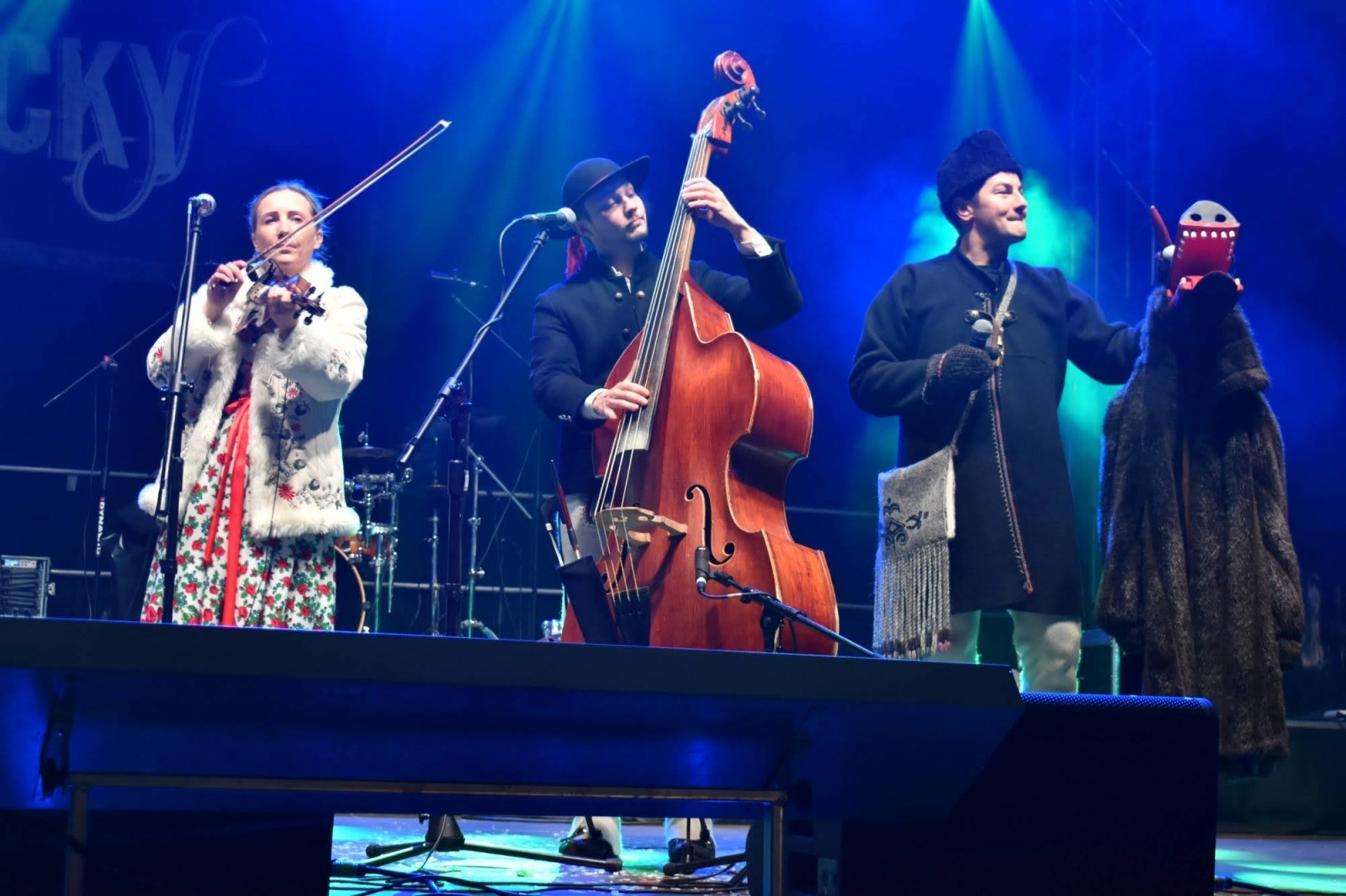 Zdjęcie w galerii na portalu naszraciborz.pl: Śląski Jarmark Bożonarodzeniowy na zamku w Raciborzu - dzień piąty wiadomości z regionu