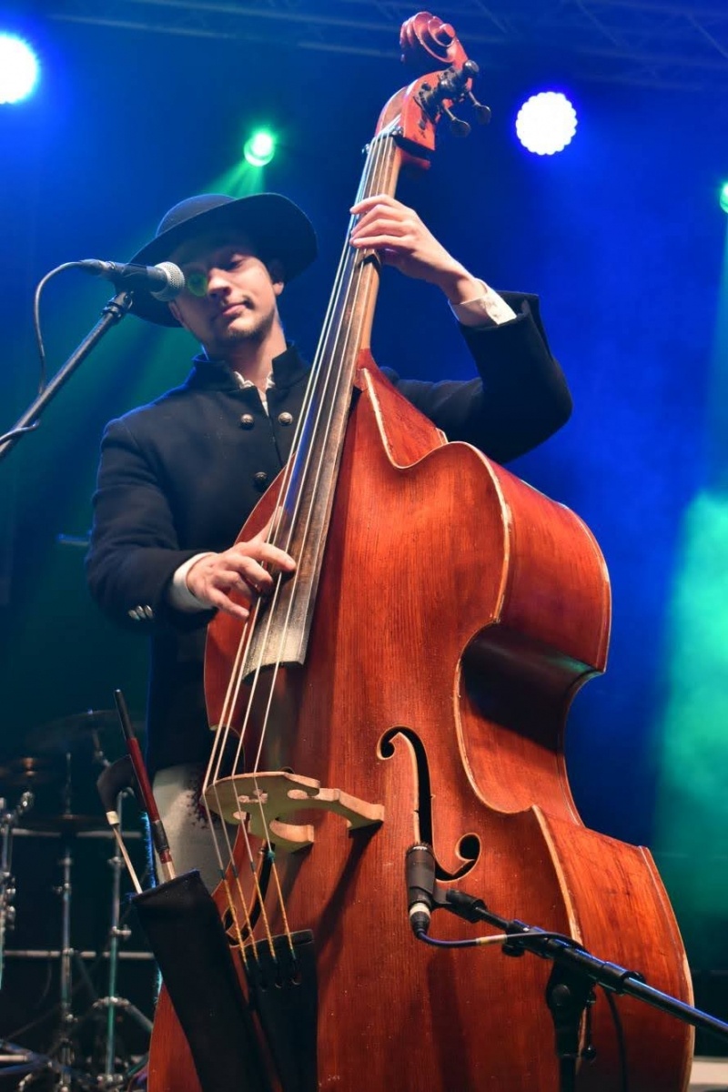 Zdjęcie w galerii na portalu naszraciborz.pl: Śląski Jarmark Bożonarodzeniowy na zamku w Raciborzu - dzień piąty wiadomości z regionu