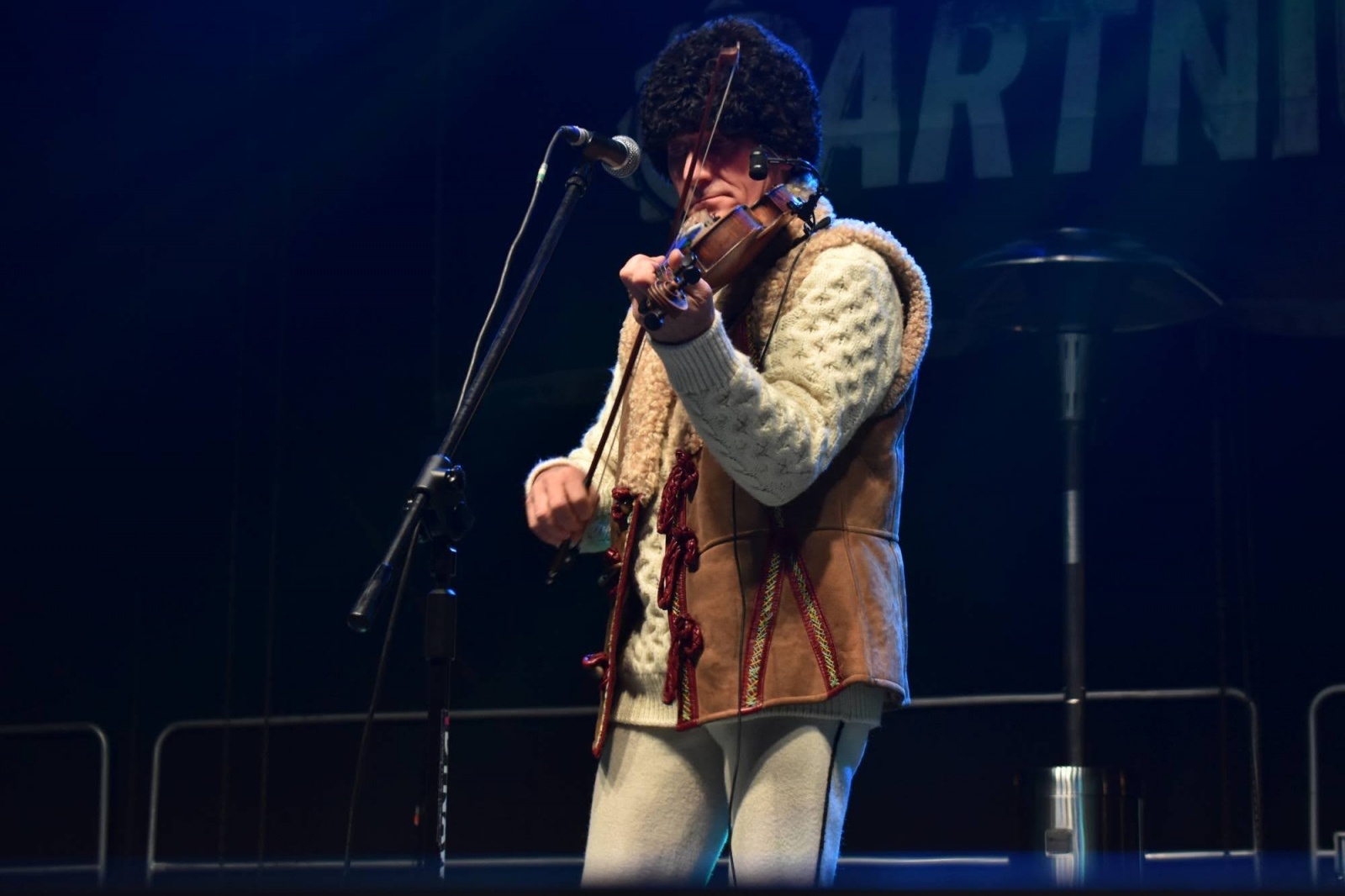 Zdjęcie w galerii na portalu naszraciborz.pl: Śląski Jarmark Bożonarodzeniowy na zamku w Raciborzu - dzień piąty wiadomości z regionu