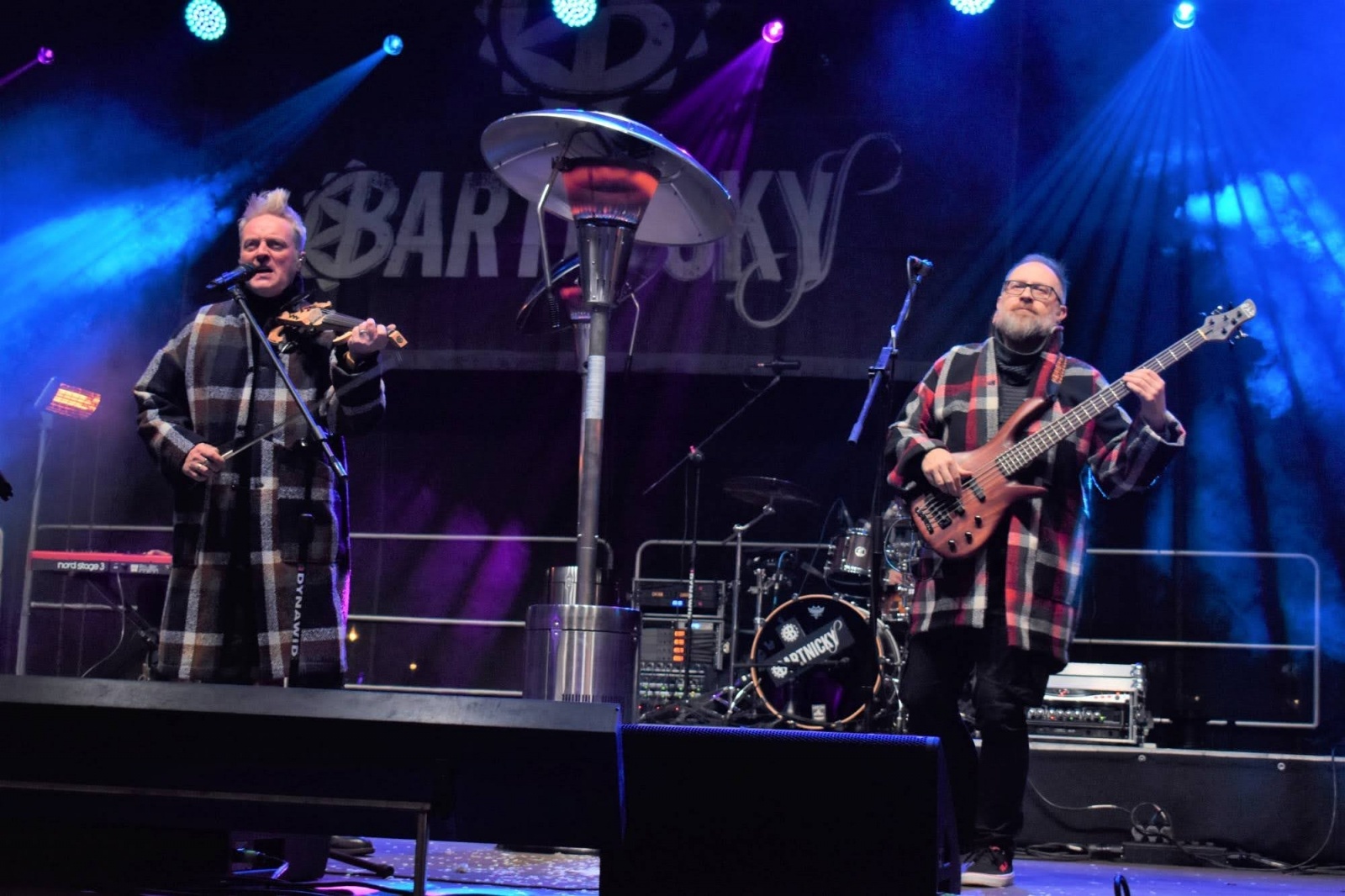 Zdjęcie w galerii na portalu naszraciborz.pl: Śląski Jarmark Bożonarodzeniowy na zamku w Raciborzu - dzień piąty wiadomości z regionu