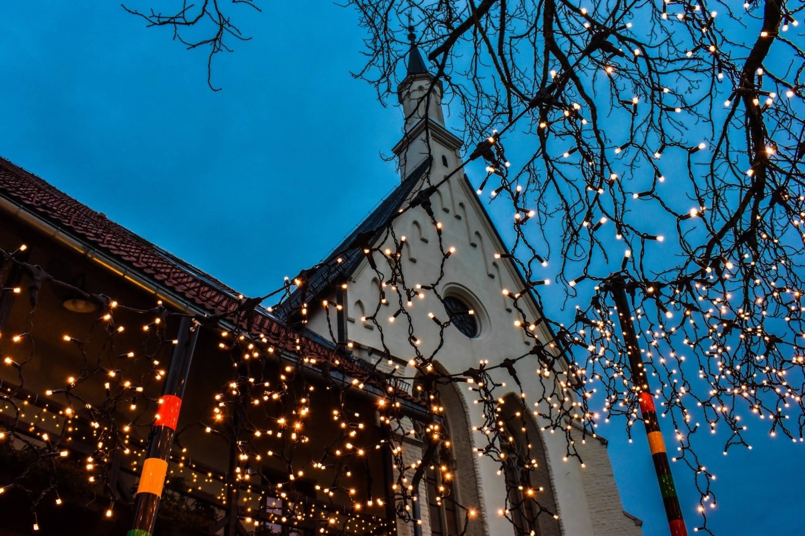 Zdjęcie w galerii na portalu naszraciborz.pl: Śląski Jarmark Bożonarodzeniowy na zamku w Raciborzu - dzień piąty wiadomości z regionu