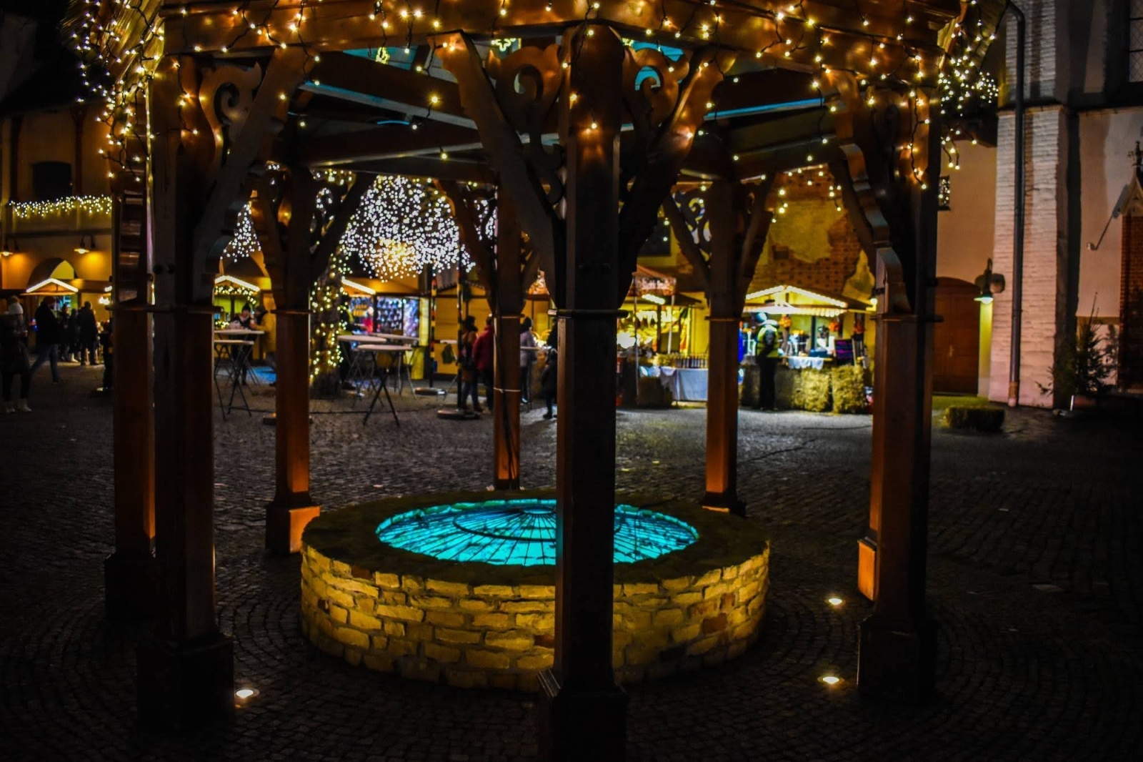 Zdjęcie w galerii na portalu naszraciborz.pl: Śląski Jarmark Bożonarodzeniowy na zamku w Raciborzu - dzień piąty wiadomości z regionu