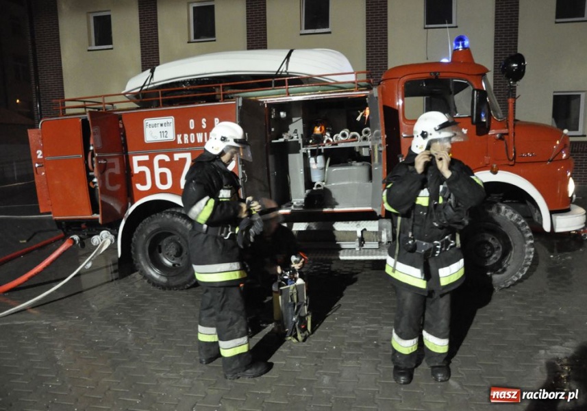 Zdjęcie w galerii na portalu naszraciborz.pl: Ćwiczenia: Pożar hali w Pietrowicach wiadomości z regionu