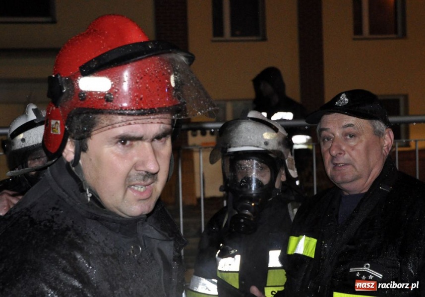 Zdjęcie w galerii na portalu naszraciborz.pl: Ćwiczenia: Pożar hali w Pietrowicach wiadomości z regionu