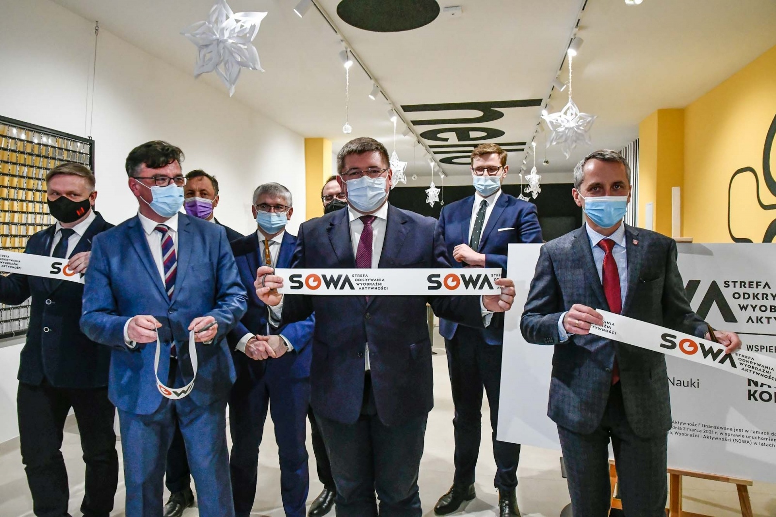 Zdjęcie w galerii na portalu naszraciborz.pl: Mocna reprezentacja ministrów na otwarciu raciborskiego centrum SOWA [FOTO i WIDEO] wiadomości z regionu