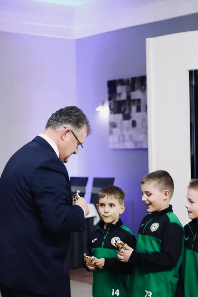 Zdjęcie w galerii na portalu naszraciborz.pl: Piłkarska gala w Tworkowie na podsumowanie rundy wiadomości z regionu