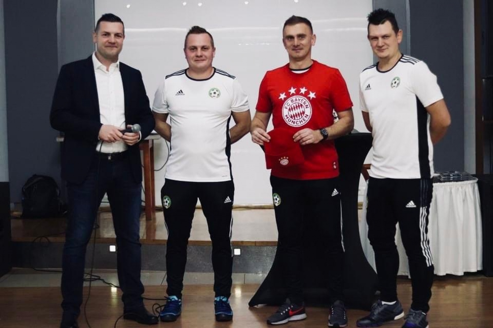 Zdjęcie w galerii na portalu naszraciborz.pl: Piłkarska gala w Tworkowie na podsumowanie rundy wiadomości z regionu