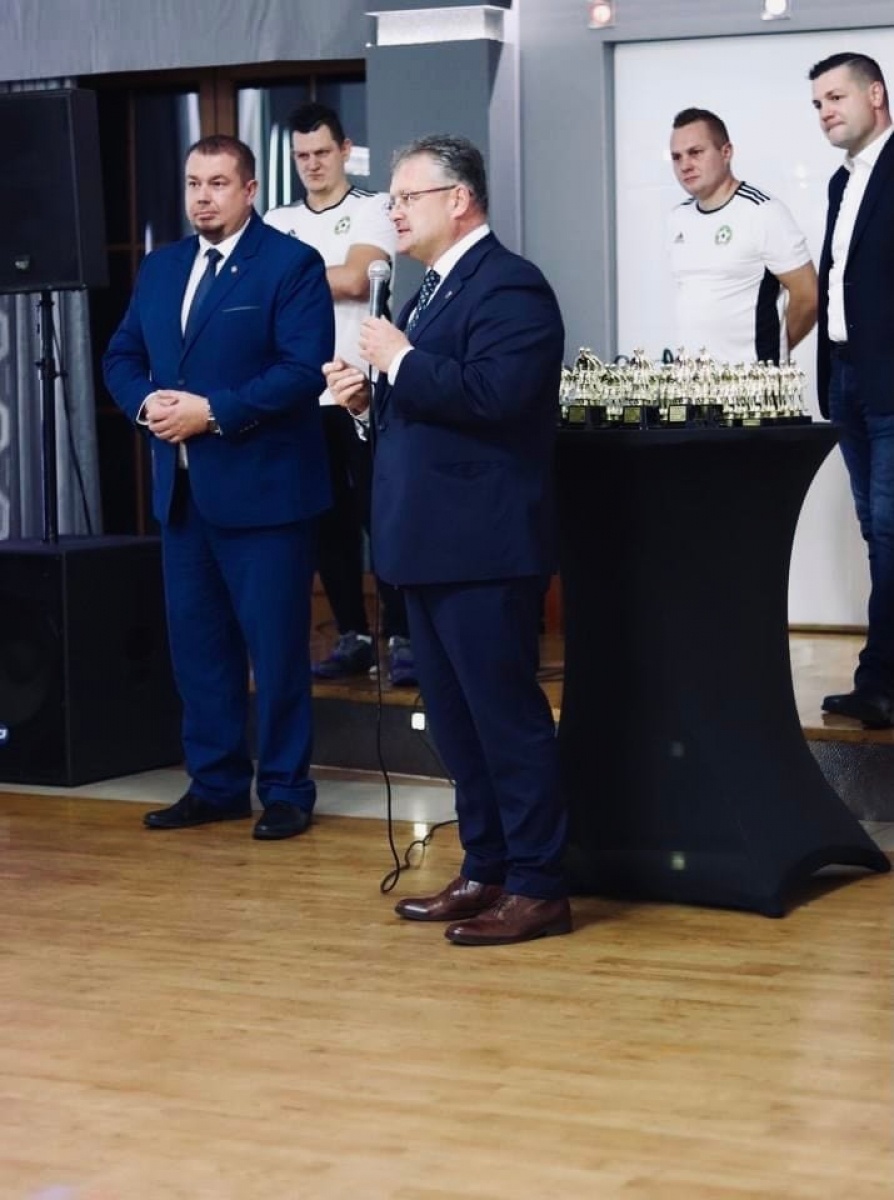 Zdjęcie w galerii na portalu naszraciborz.pl: Piłkarska gala w Tworkowie na podsumowanie rundy wiadomości z regionu