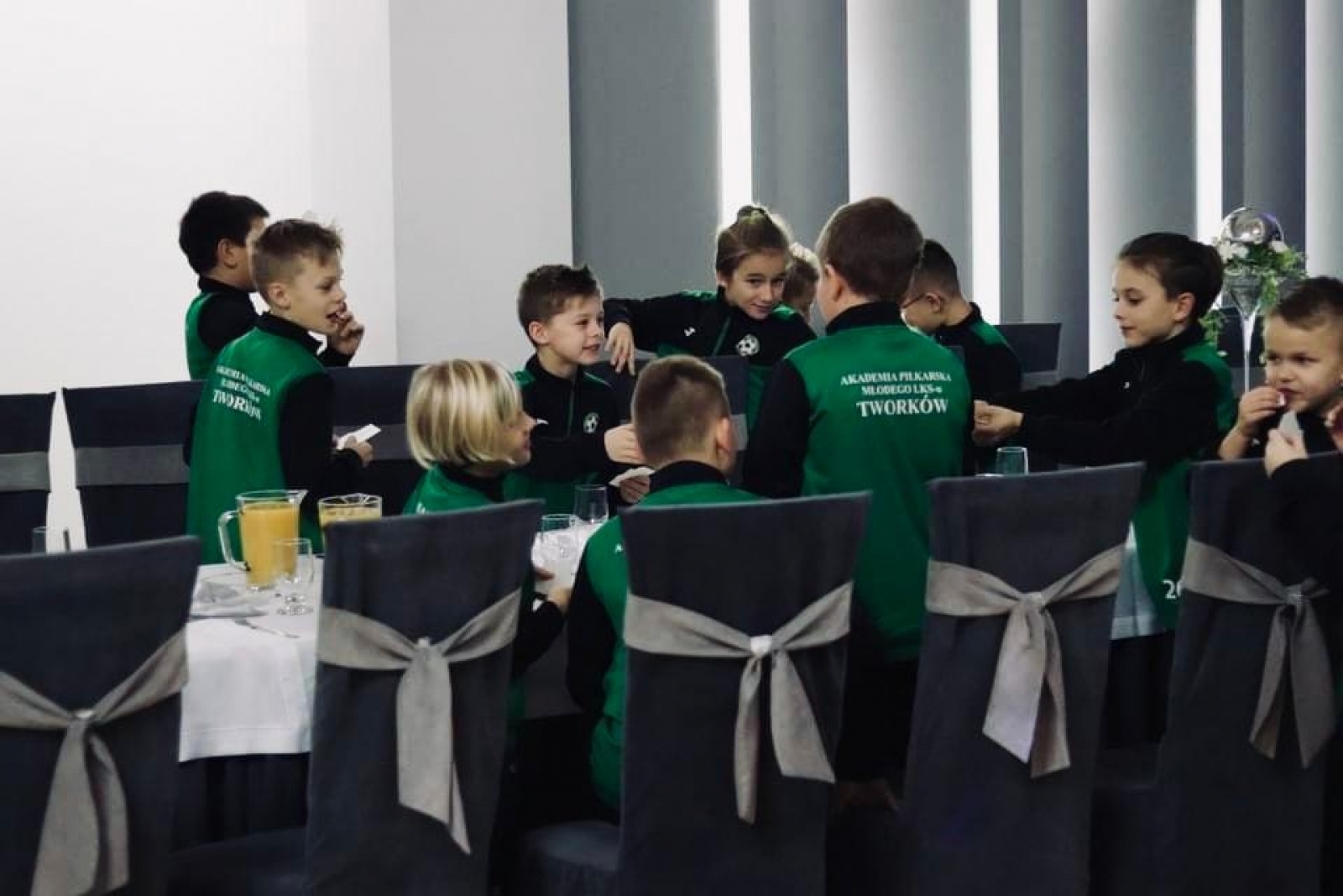 Zdjęcie w galerii na portalu naszraciborz.pl: Piłkarska gala w Tworkowie na podsumowanie rundy wiadomości z regionu