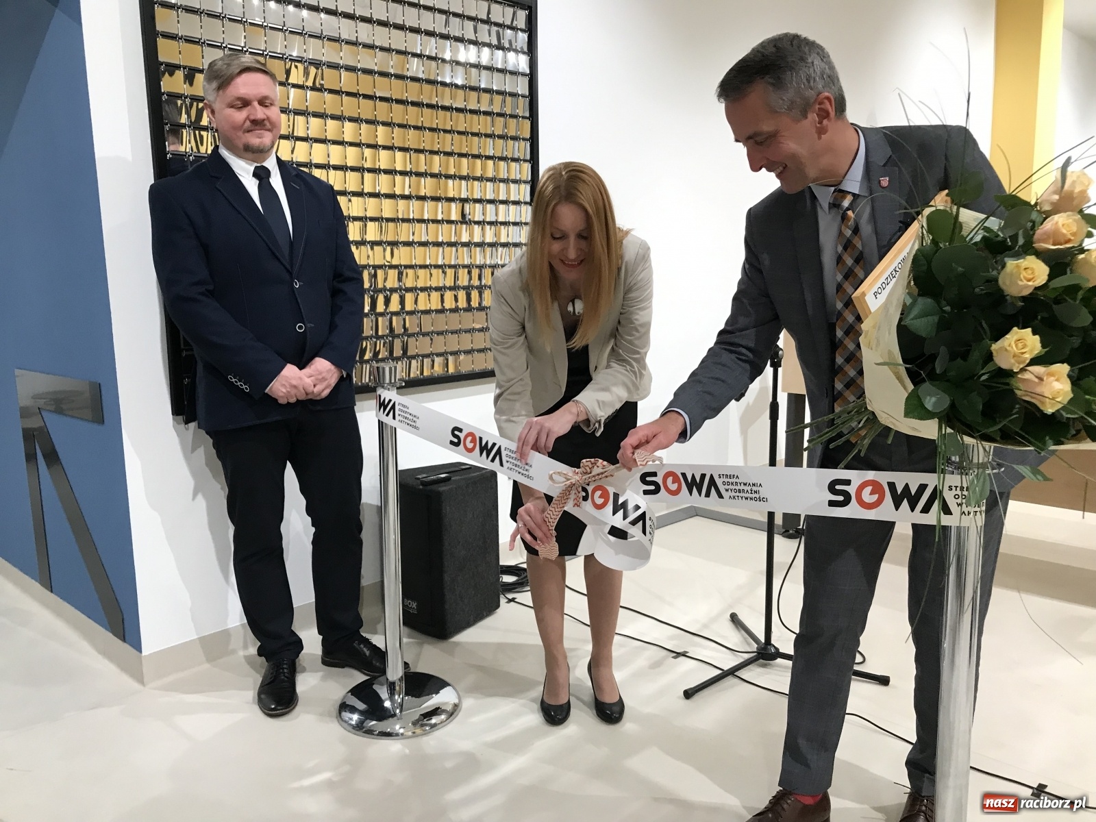 Zdjęcie w galerii na portalu naszraciborz.pl: Doświadczajcie i opowiadajcie! SOWA przy SP 18 otwarta po raz drugi wiadomości z regionu