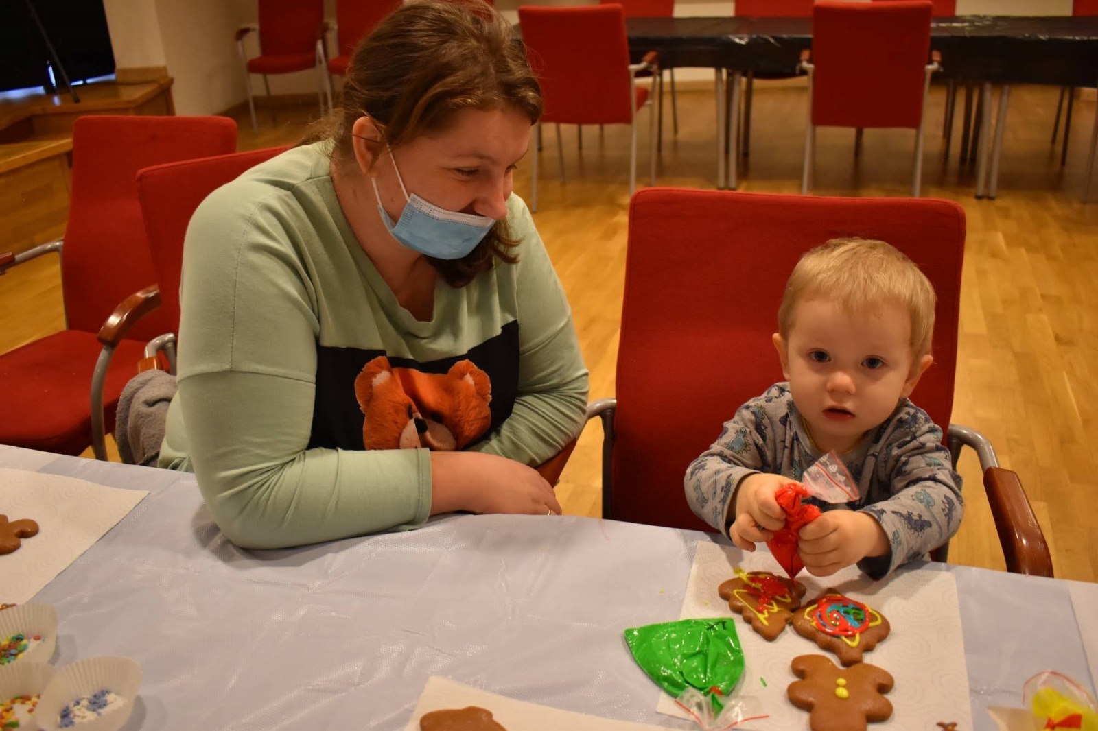Zdjęcie w galerii na portalu naszraciborz.pl: Zamkowy jarmark dzień siódmy - migawki wiadomości z regionu