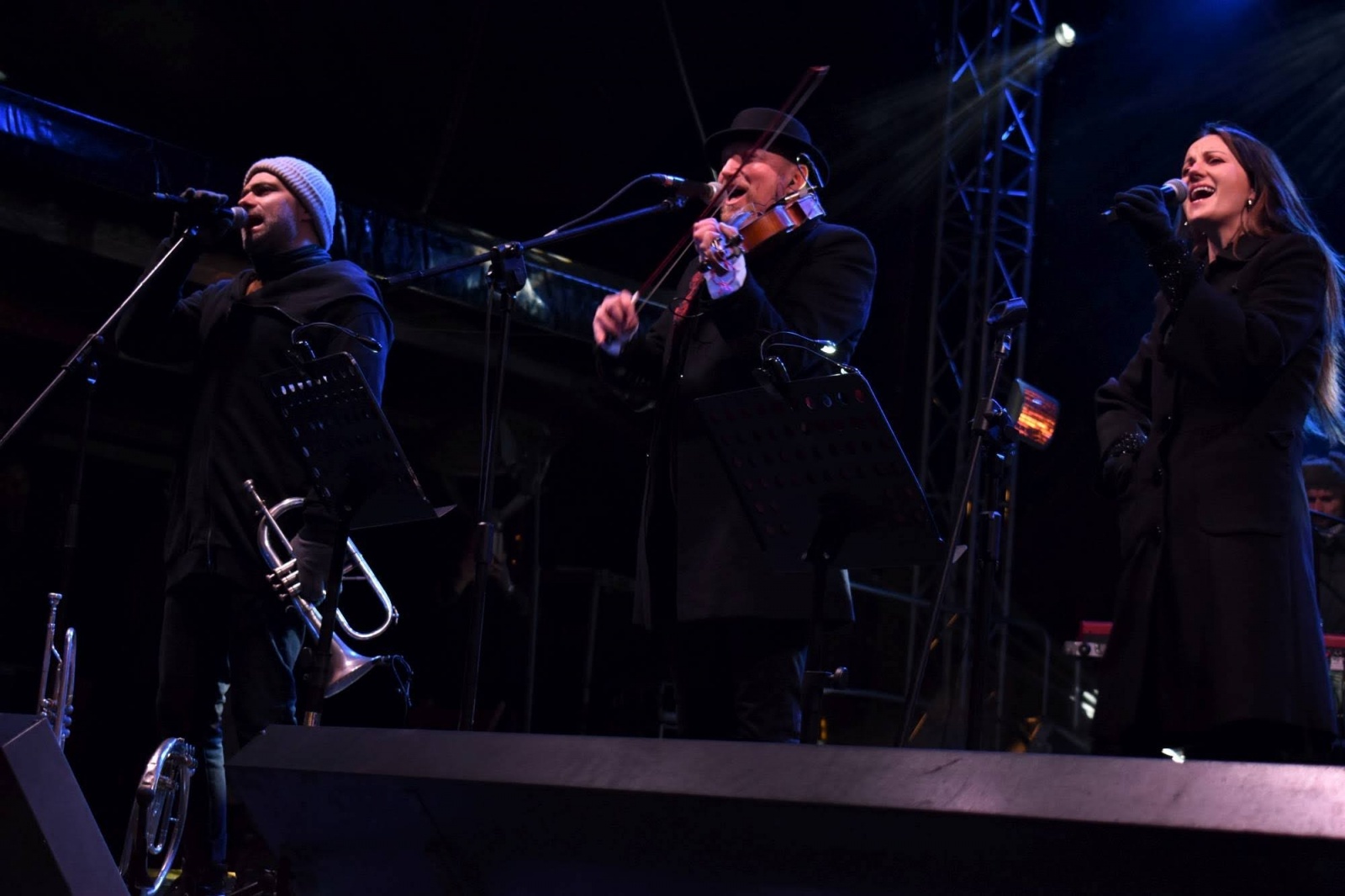 Zdjęcie w galerii na portalu naszraciborz.pl: Zamkowy jarmark dzień siódmy - migawki wiadomości z regionu