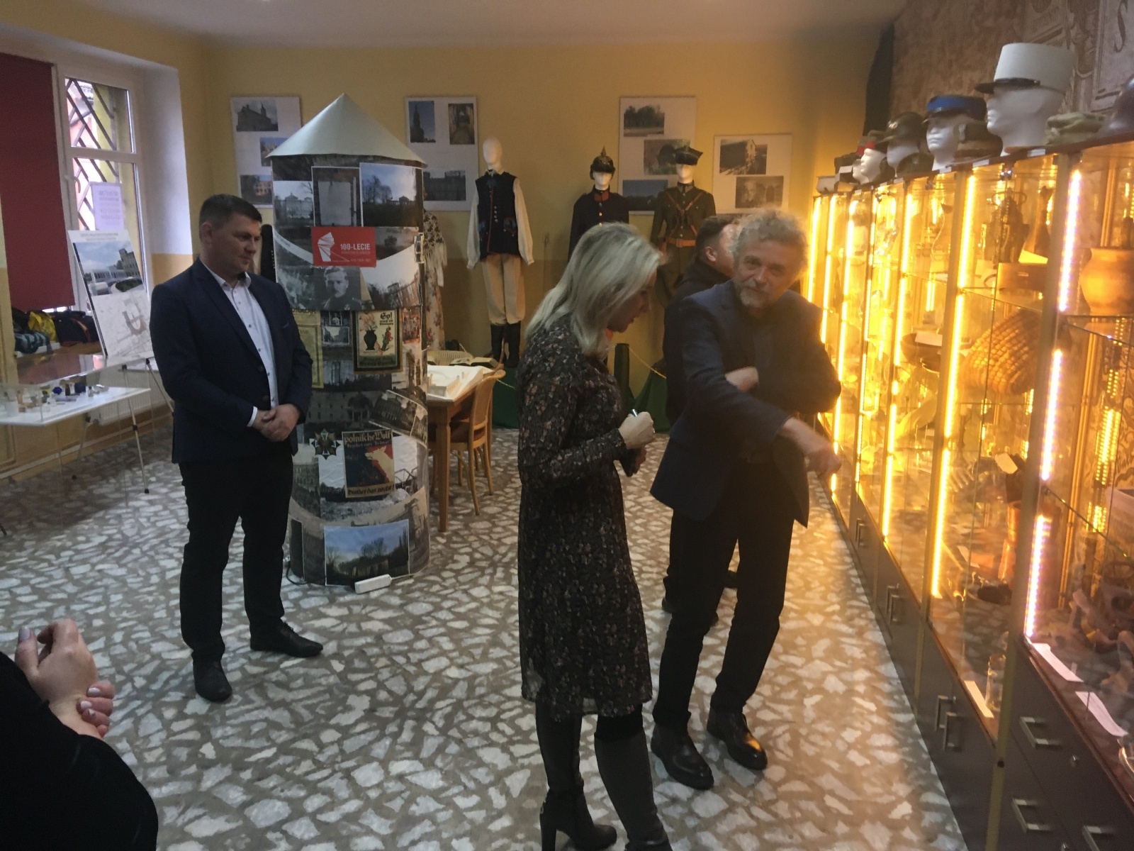 Zdjęcie w galerii na portalu naszraciborz.pl: Śląski konserwator zabytków w gm. Rudnik wiadomości z regionu