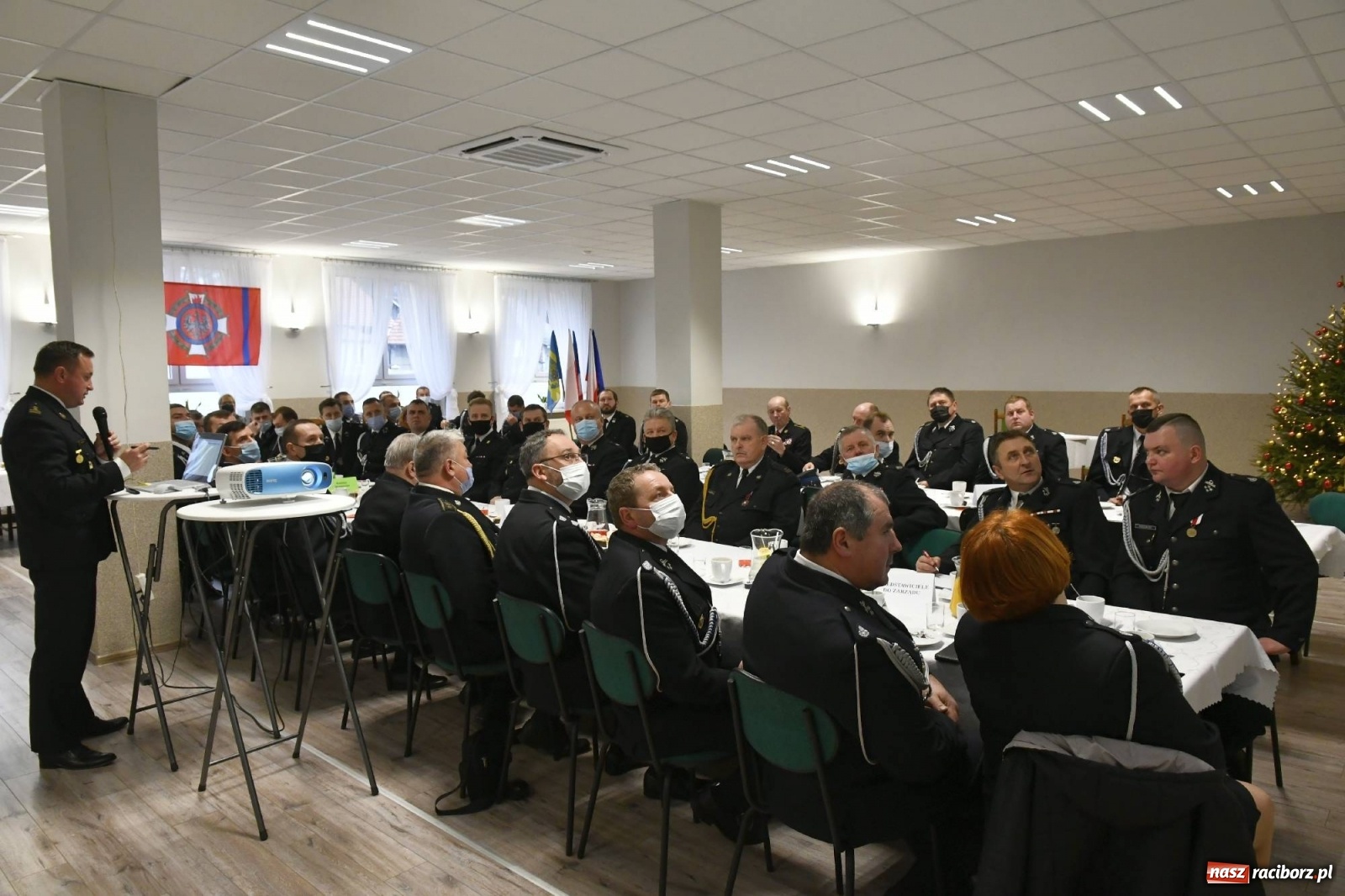 Zdjęcie w galerii na portalu naszraciborz.pl: Zjazd powiatowy OSP wybrał nowy zarząd. Złoty Krzyż Zasługi dla Jana Sochy wiadomości z regionu