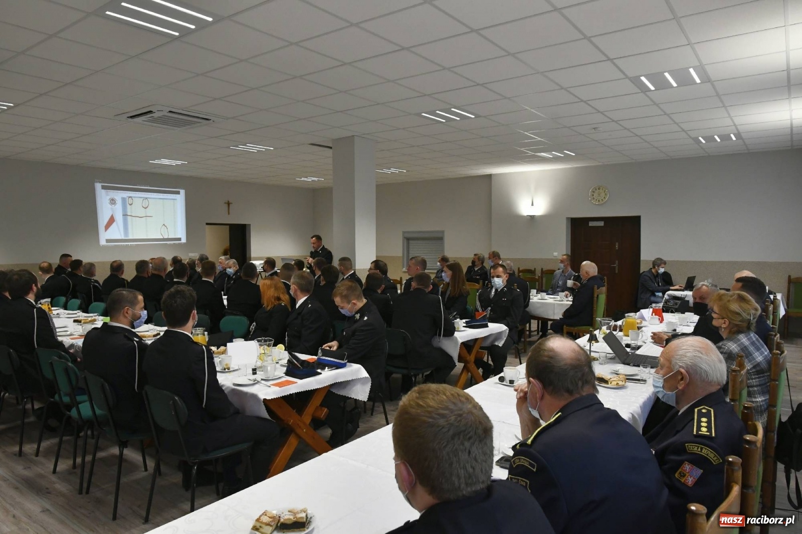 Zdjęcie w galerii na portalu naszraciborz.pl: Zjazd powiatowy OSP wybrał nowy zarząd. Złoty Krzyż Zasługi dla Jana Sochy wiadomości z regionu