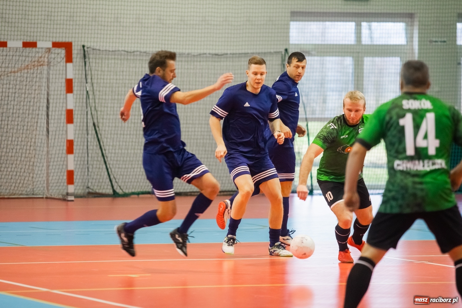 Zdjęcie w galerii na portalu naszraciborz.pl: Halowe zmagania o puchar prezesa Naprzodu Borucin [FOTO i WYNIKI] wiadomości z regionu