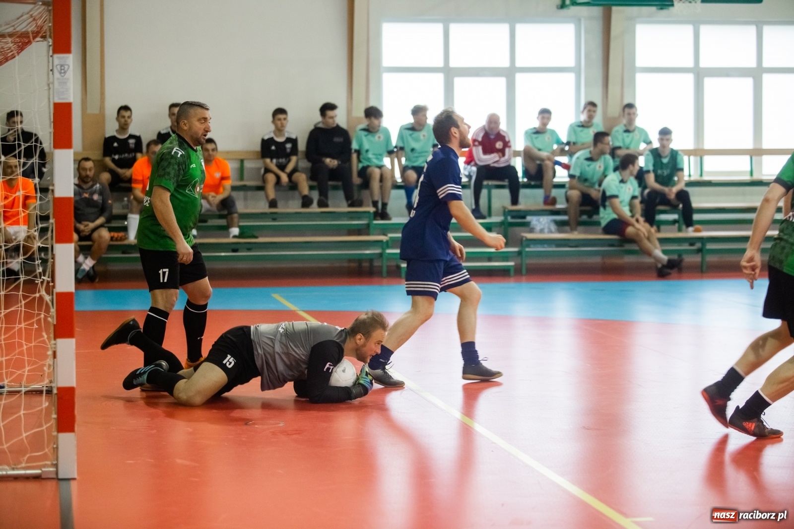 Zdjęcie w galerii na portalu naszraciborz.pl: Halowe zmagania o puchar prezesa Naprzodu Borucin [FOTO i WYNIKI] wiadomości z regionu