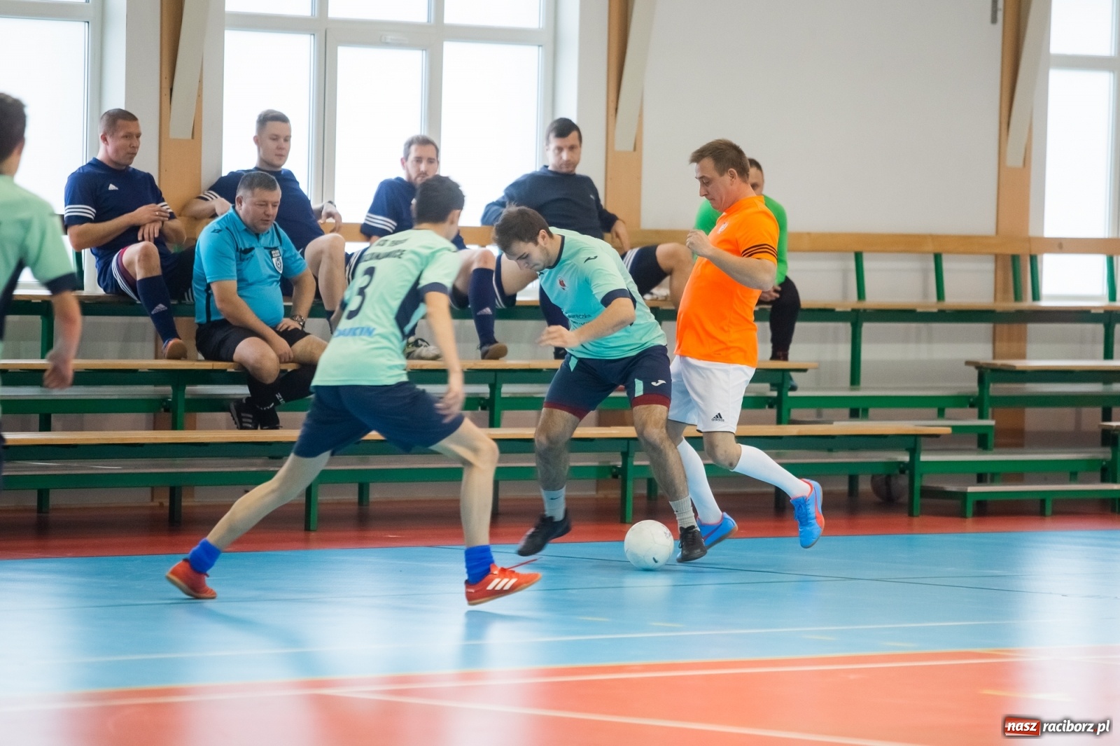 Zdjęcie w galerii na portalu naszraciborz.pl: Halowe zmagania o puchar prezesa Naprzodu Borucin [FOTO i WYNIKI] wiadomości z regionu