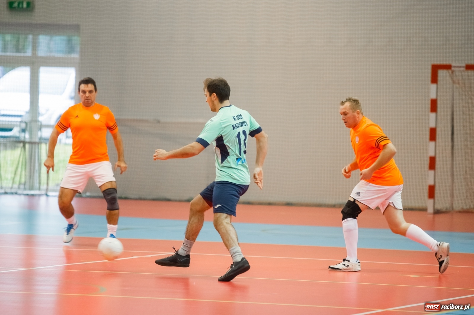 Zdjęcie w galerii na portalu naszraciborz.pl: Halowe zmagania o puchar prezesa Naprzodu Borucin [FOTO i WYNIKI] wiadomości z regionu