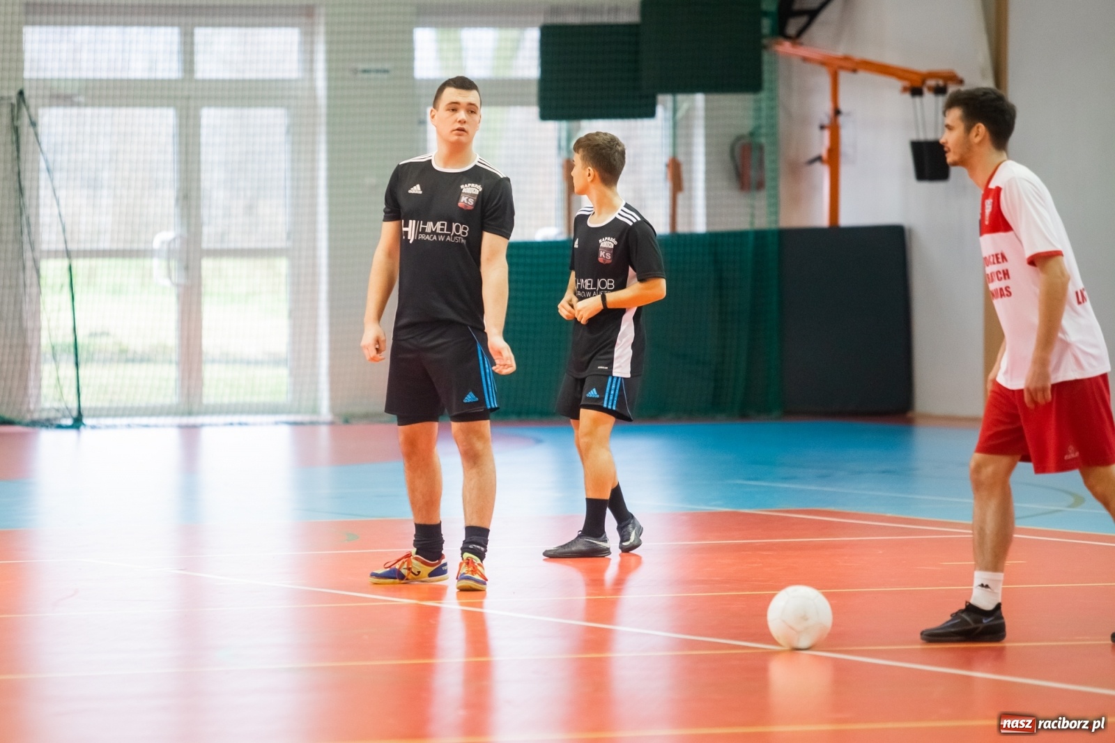 Zdjęcie w galerii na portalu naszraciborz.pl: Halowe zmagania o puchar prezesa Naprzodu Borucin [FOTO i WYNIKI] wiadomości z regionu
