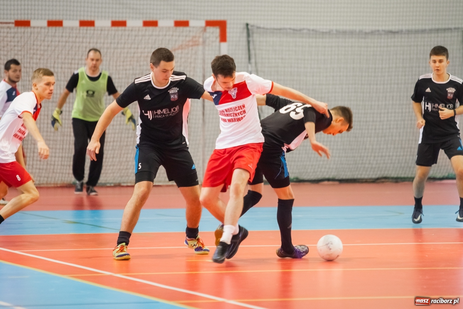 Zdjęcie w galerii na portalu naszraciborz.pl: Halowe zmagania o puchar prezesa Naprzodu Borucin [FOTO i WYNIKI] wiadomości z regionu