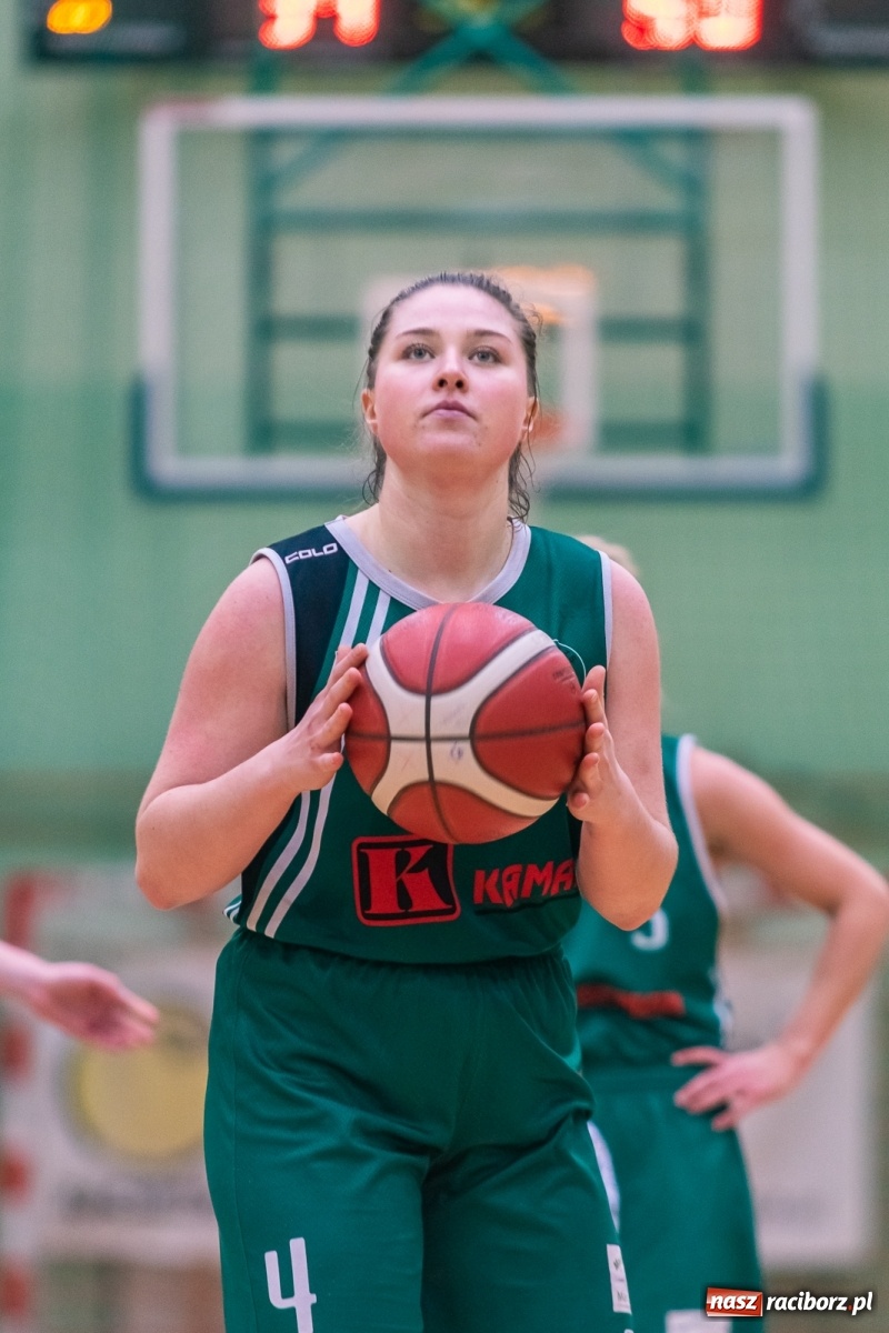 Zdjęcie w galerii na portalu naszraciborz.pl: Koszykówka. RMKS Rybnik górą w Raciborzu [FOTO] wiadomości z regionu