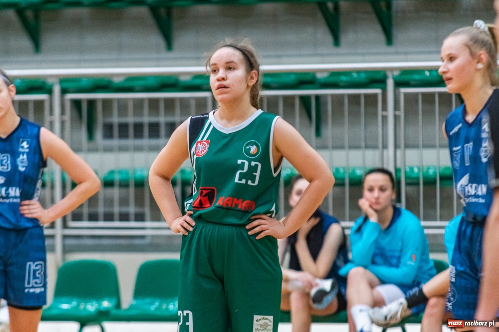 Zdjęcie w galerii na portalu naszraciborz.pl: Koszykówka. RMKS Rybnik górą w Raciborzu [FOTO] wiadomości z regionu