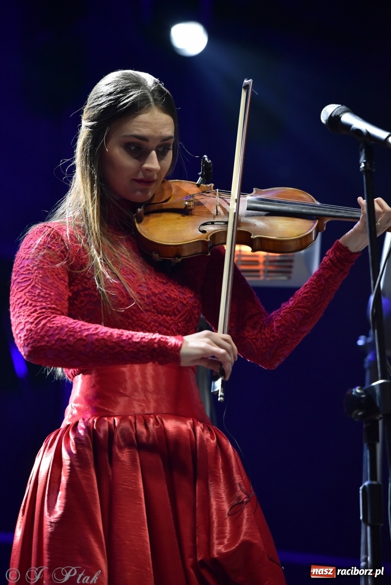 Zdjęcie w galerii na portalu naszraciborz.pl: Tekla Klebetnica, czyli wiejska plotkara na zamkowym jarmarku wiadomości z regionu