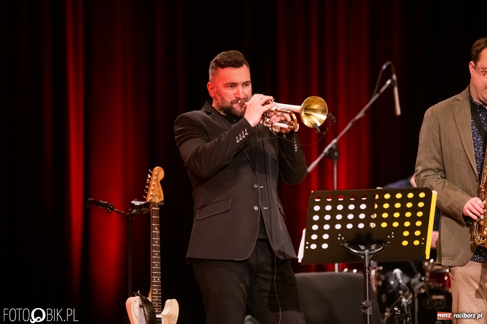 Zdjęcie w galerii na portalu naszraciborz.pl: Prezydent nagrodził animatorów kultury, Lidia Pospieszalska zaśpiewała dla hospicjum wiadomości z regionu