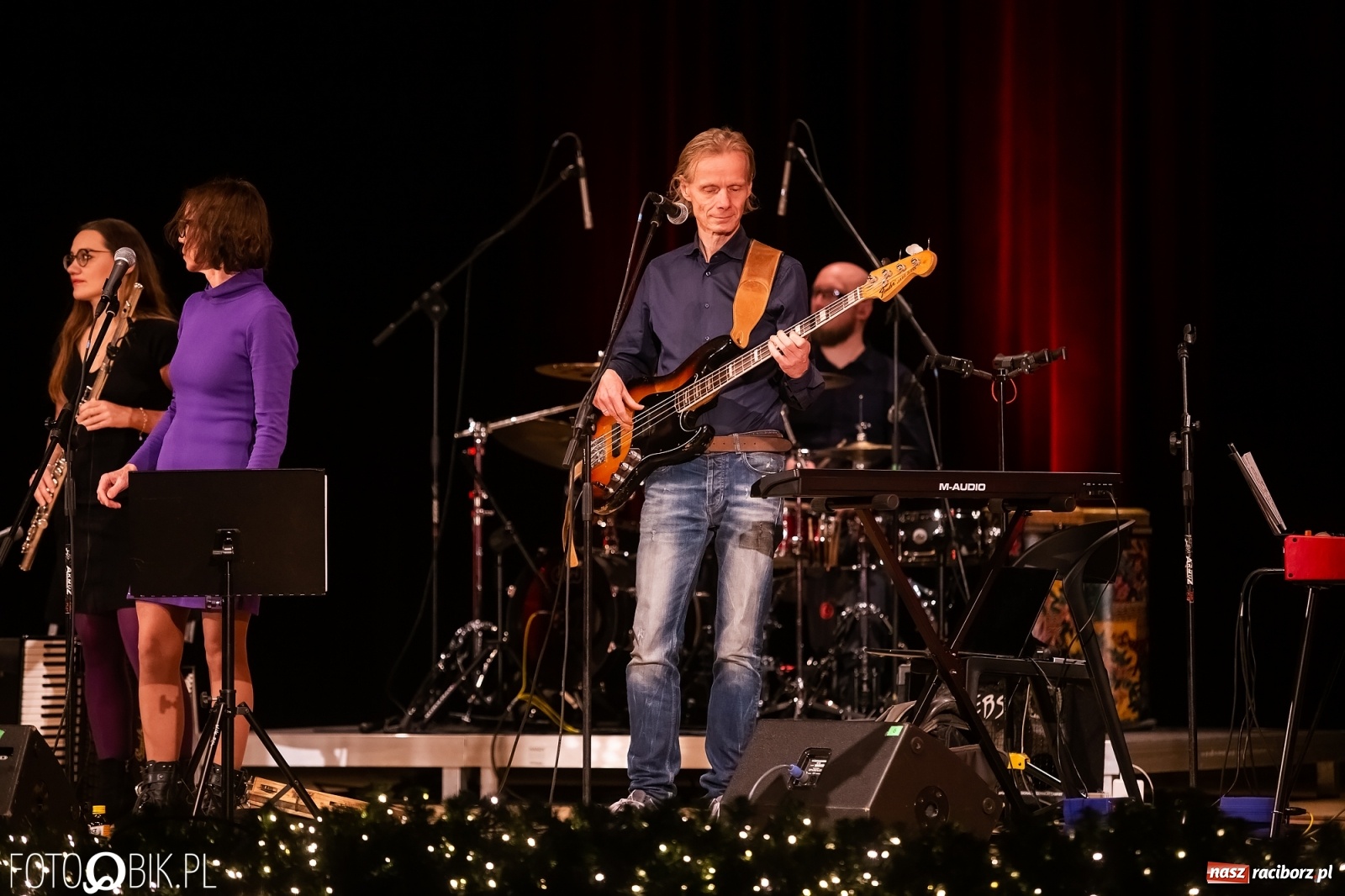 Zdjęcie w galerii na portalu naszraciborz.pl: Prezydent nagrodził animatorów kultury, Lidia Pospieszalska zaśpiewała dla hospicjum wiadomości z regionu