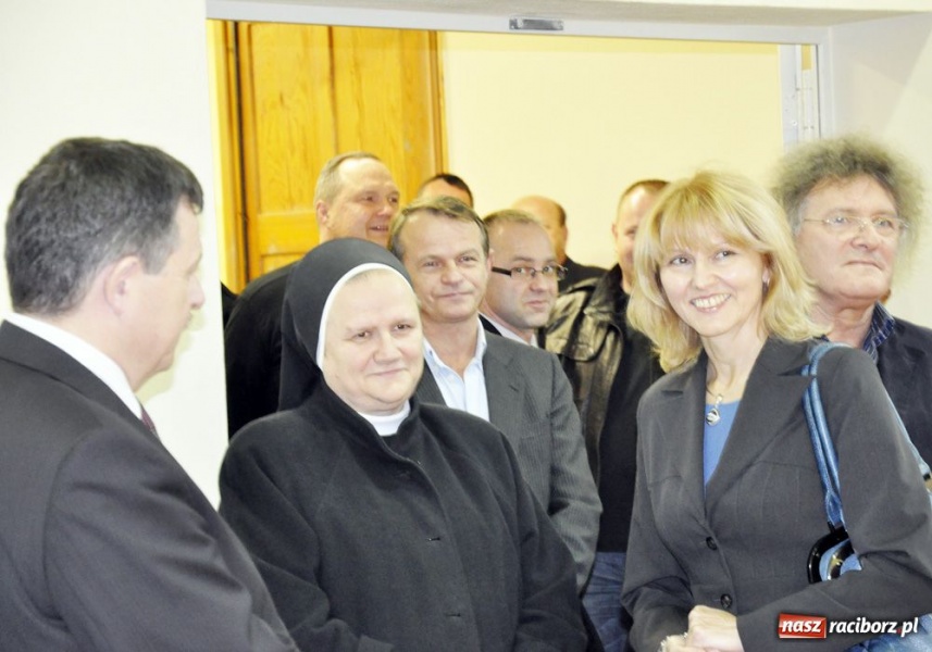 Zdjęcie w galerii na portalu naszraciborz.pl: Zabrakło nam tu kierownika wiadomości z regionu