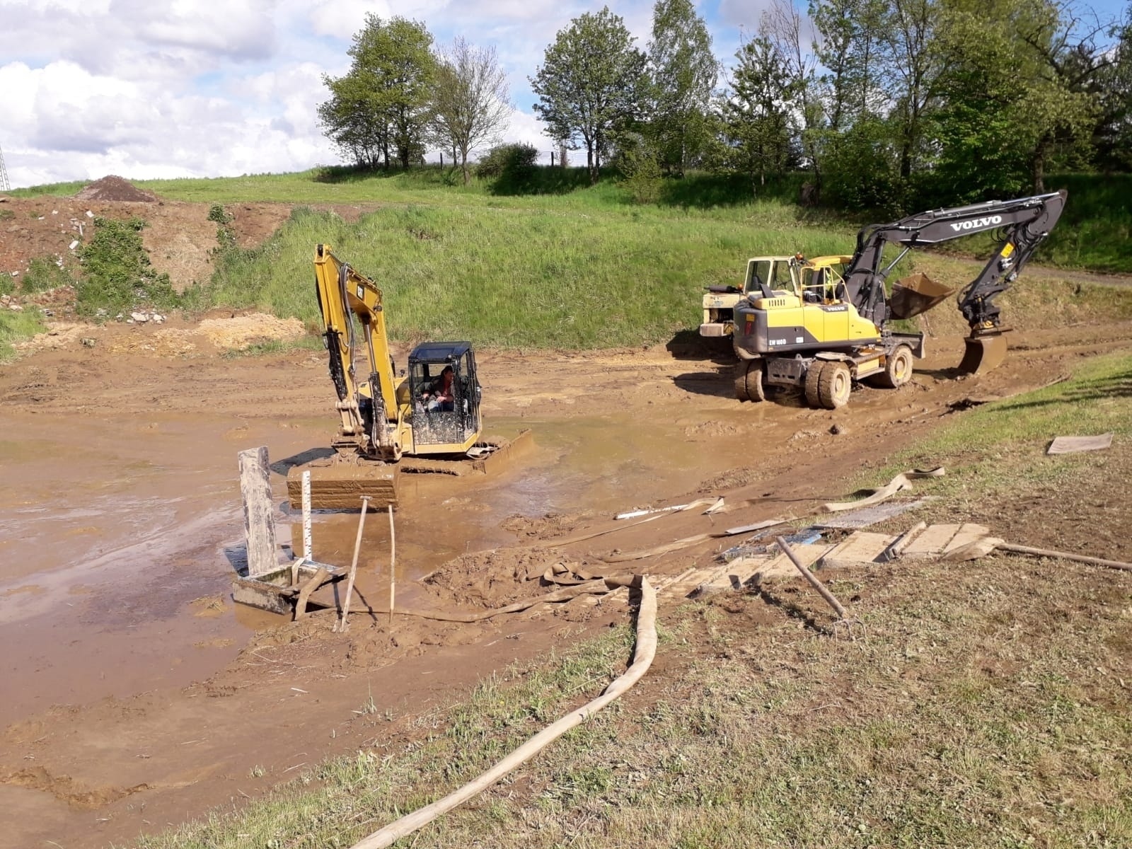 Zdjęcie w galerii na portalu naszraciborz.pl: Zbiornik przeciwpowodziowy w Owsiszczach odbudowany wiadomości z regionu