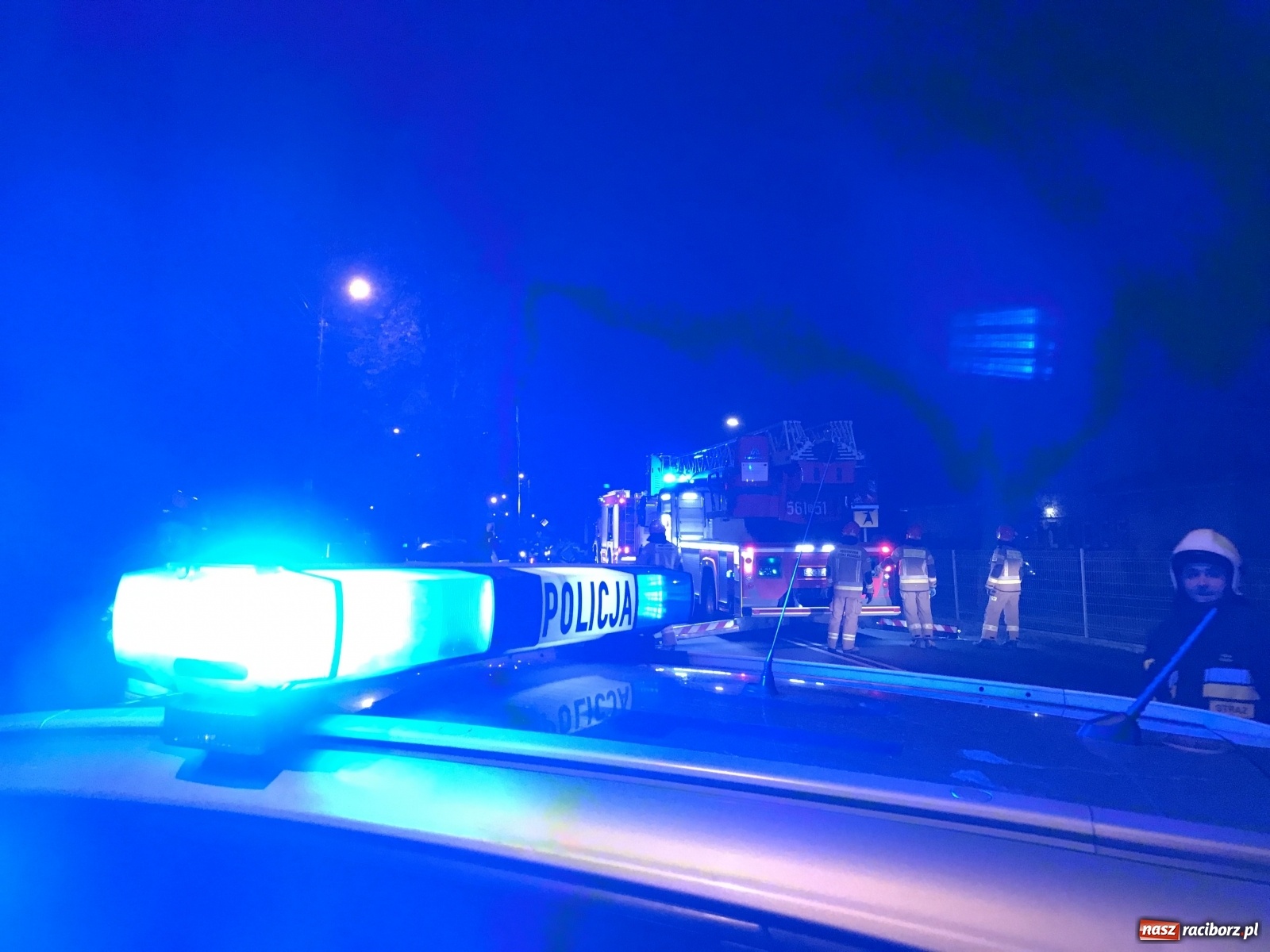 Zdjęcie w galerii na portalu naszraciborz.pl: Dron na drzewie i pechowy upadek strażaka z OSP Brzezie [FOTO i WIDEO] wiadomości z regionu