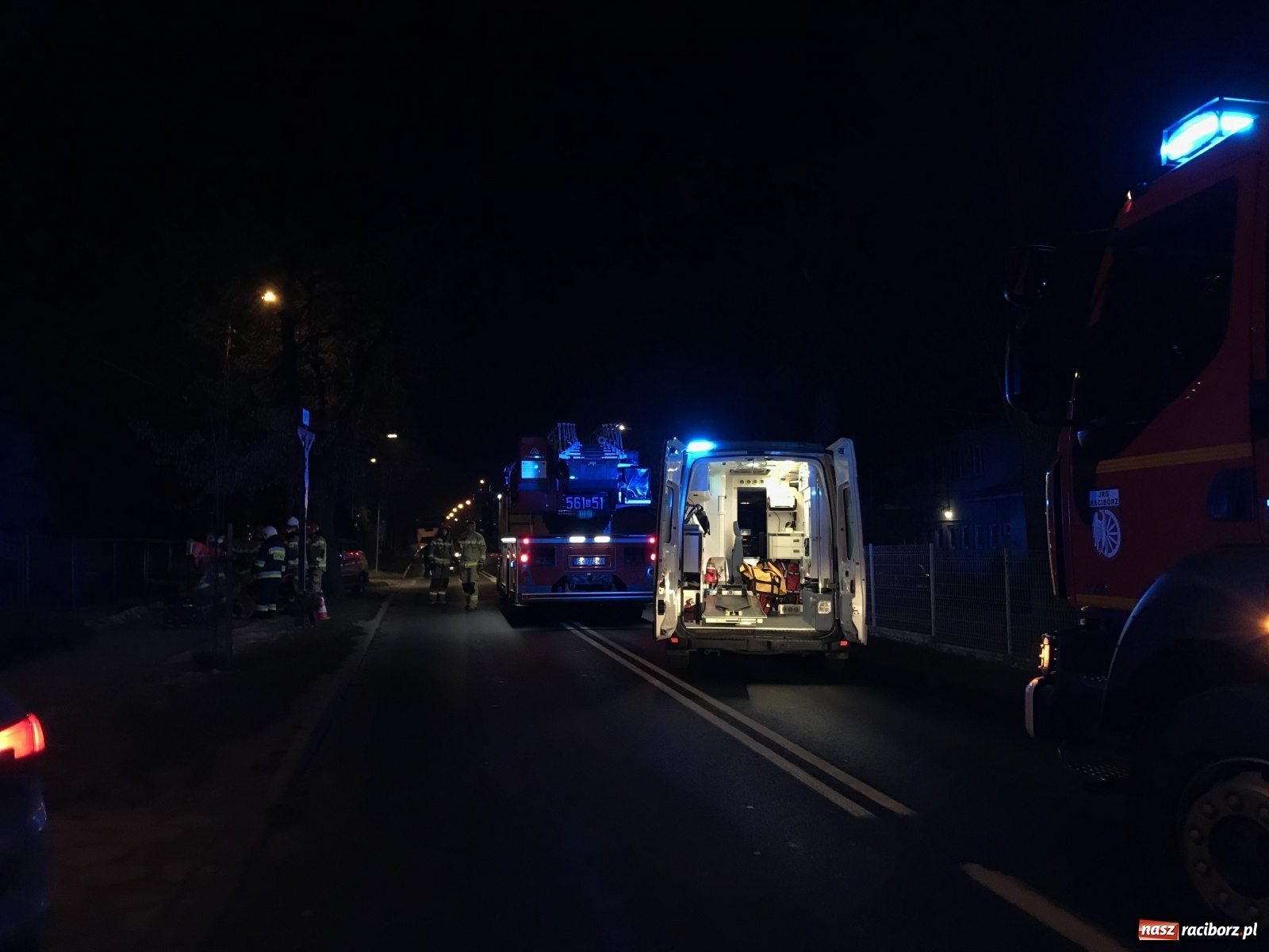 Zdjęcie w galerii na portalu naszraciborz.pl: Dron na drzewie i pechowy upadek strażaka z OSP Brzezie [FOTO i WIDEO] wiadomości z regionu