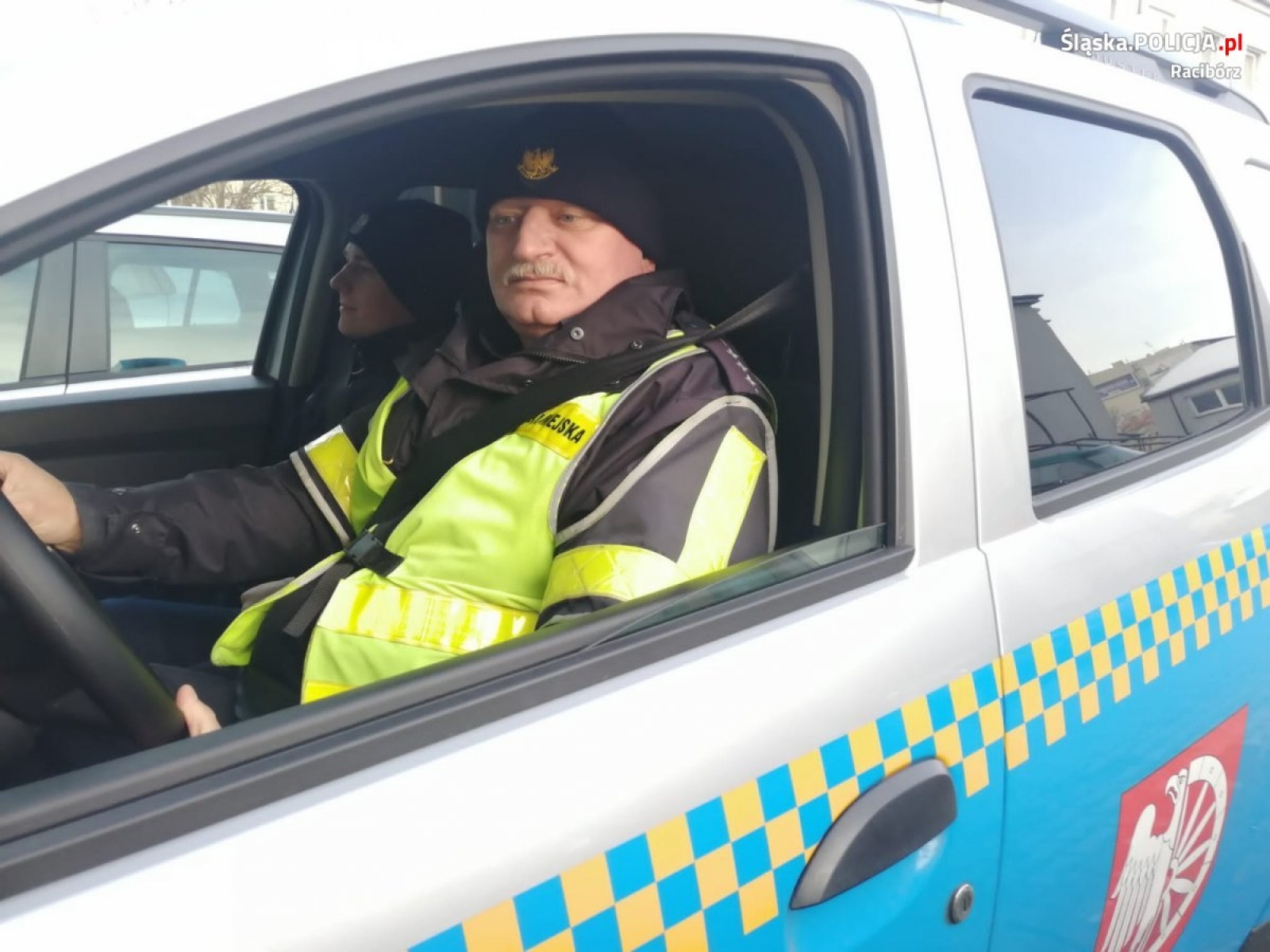Zdjęcie w galerii na portalu naszraciborz.pl: Wspólne patrole wyruszyły na kontrole. Sprawdzają czy nosimy maseczki wiadomości z regionu