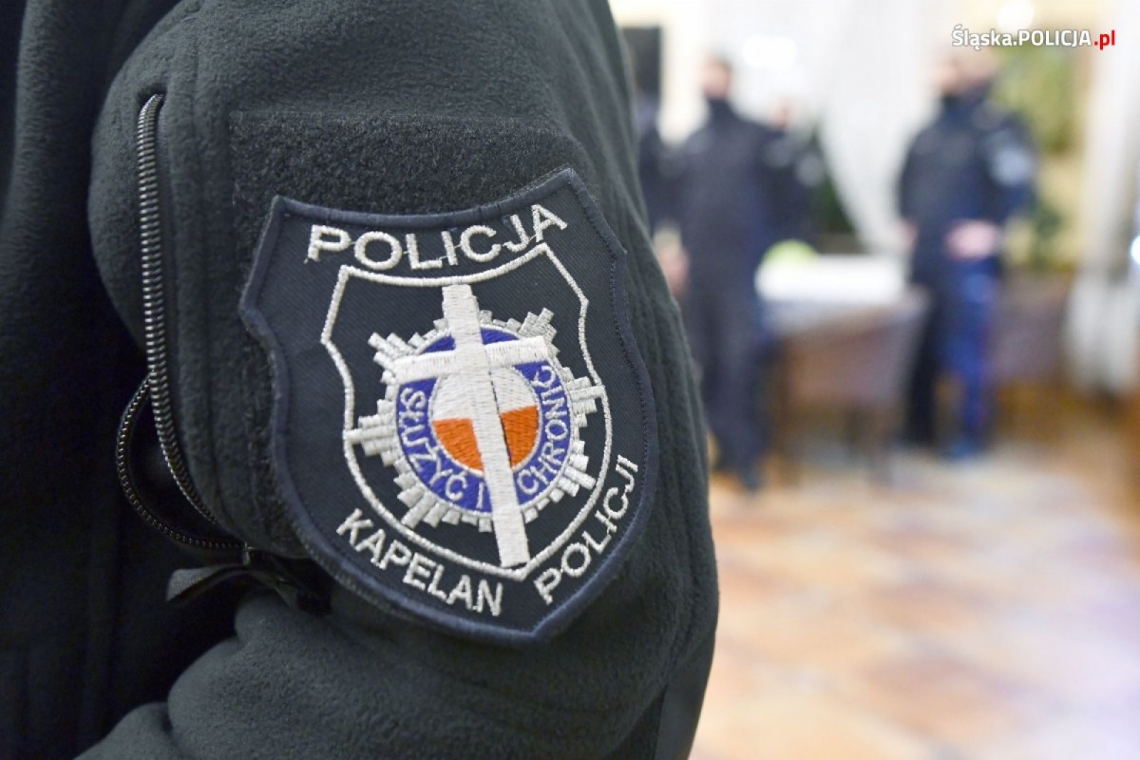 Zdjęcie w galerii na portalu naszraciborz.pl: Dowództwo komendy wojewódzkiej wysłało paczki dla śląskich policjantów na granicy z Białorusią wiadomości z regionu