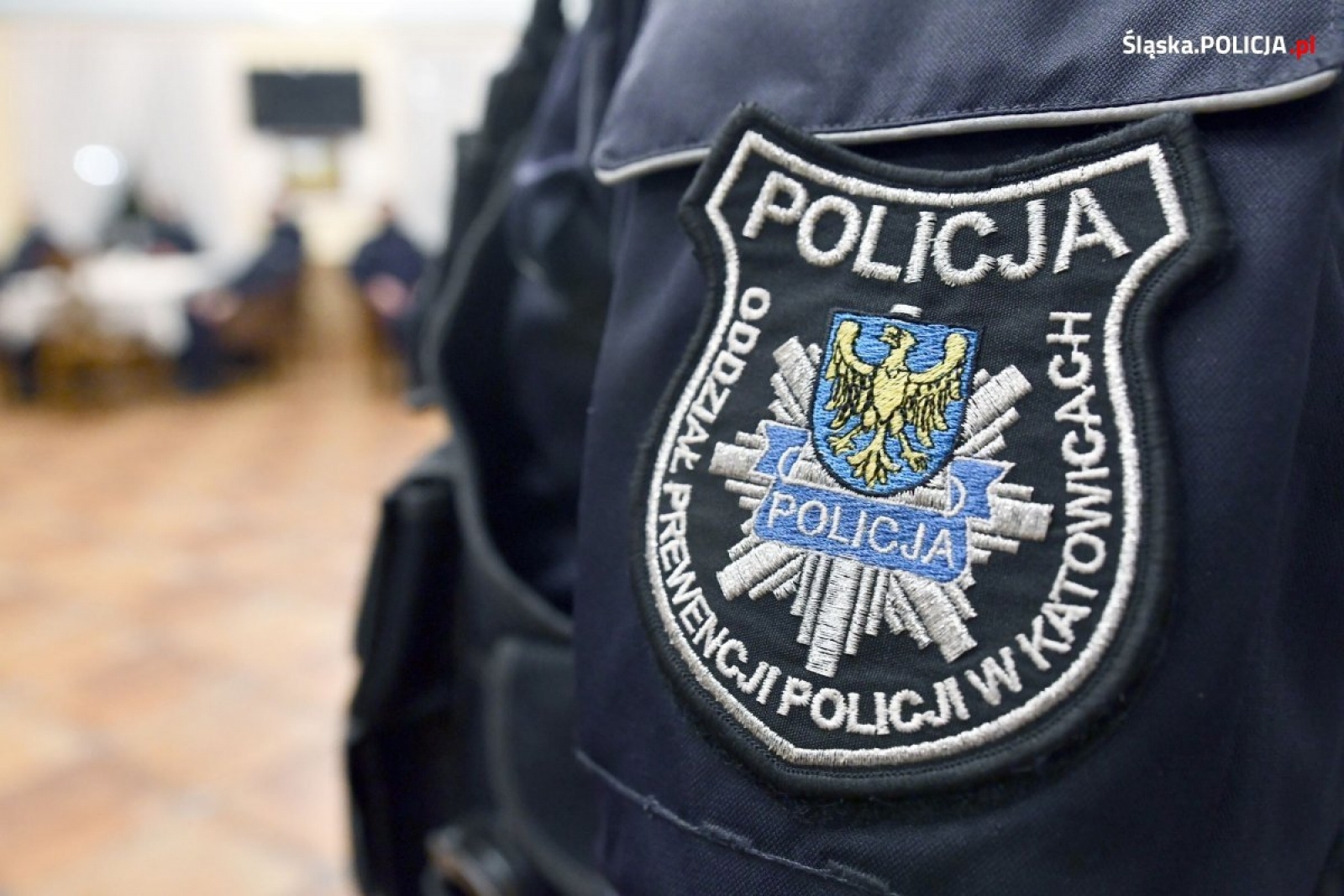 Zdjęcie w galerii na portalu naszraciborz.pl: Dowództwo komendy wojewódzkiej wysłało paczki dla śląskich policjantów na granicy z Białorusią wiadomości z regionu