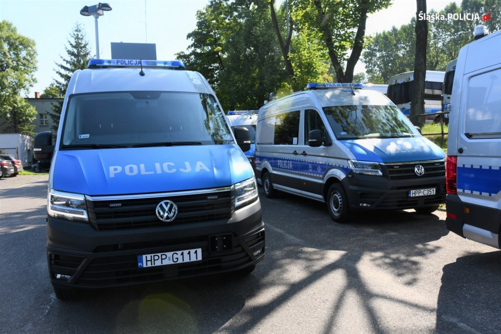 Zdjęcie w galerii na portalu naszraciborz.pl: Śląska policja pokazała nowe radiowozy, w tym te nieoznakowane wiadomości z regionu