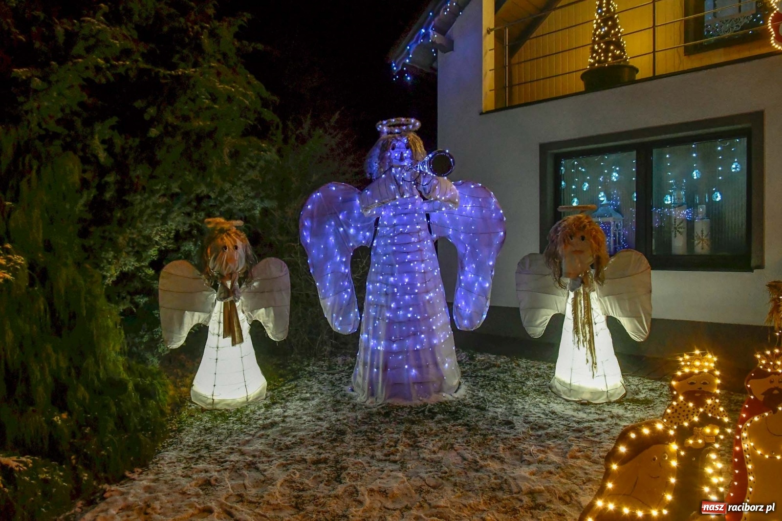 Zdjęcie w galerii na portalu naszraciborz.pl: Twórcy bajkowego świata z Nowej Wioski uhonorowani [FOTO, WIDEO] wiadomości z regionu