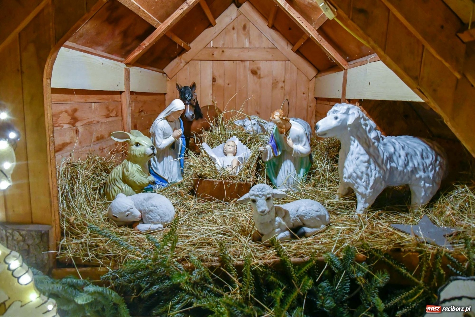 Zdjęcie w galerii na portalu naszraciborz.pl: Twórcy bajkowego świata z Nowej Wioski uhonorowani [FOTO, WIDEO] wiadomości z regionu