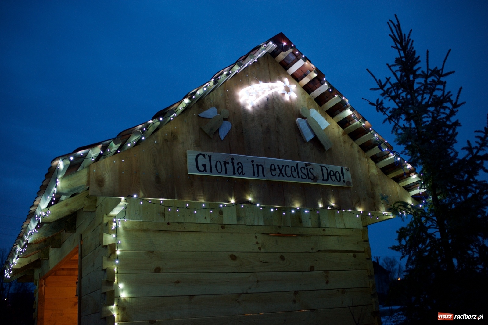 Zdjęcie w galerii na portalu naszraciborz.pl: Wyjątkowa żywa stajenka w Tworkowie [FOTO] wiadomości z regionu