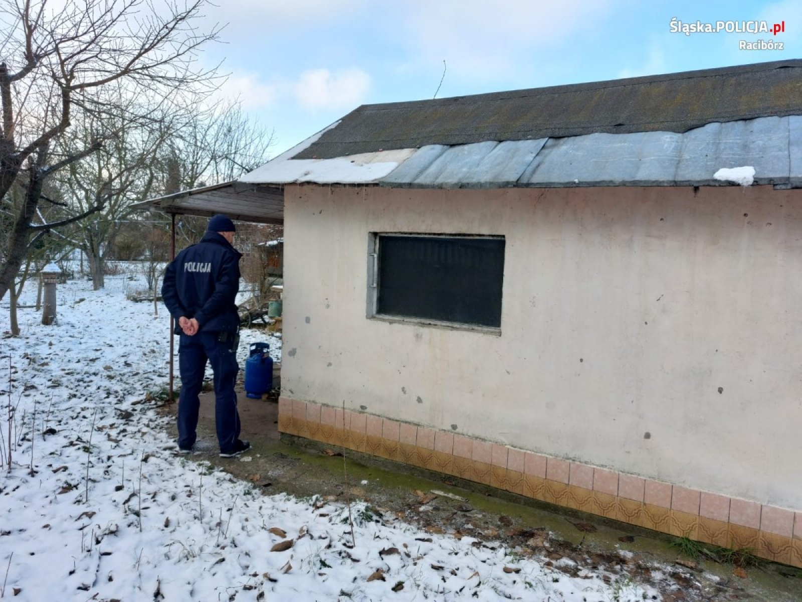 Zdjęcie w galerii na portalu naszraciborz.pl: Raciborscy dzielnicowi wyruszyli na kontrole pustostanów wiadomości z regionu