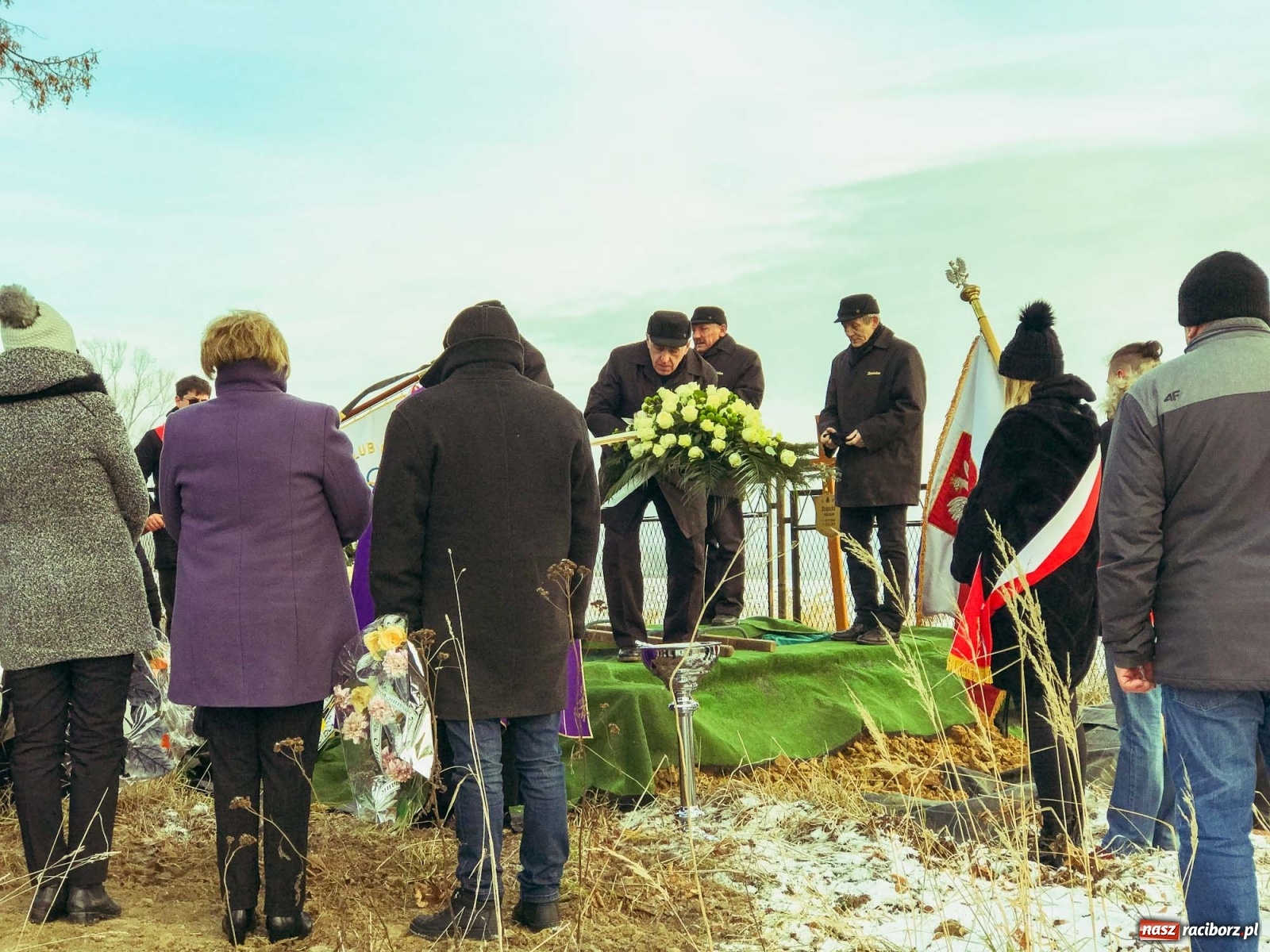 Zdjęcie w galerii na portalu naszraciborz.pl: Na Jeruzalem pożegnano olimpijczyka śp. Michała Rokickiego [FOTO i WIDEO] wiadomości z regionu
